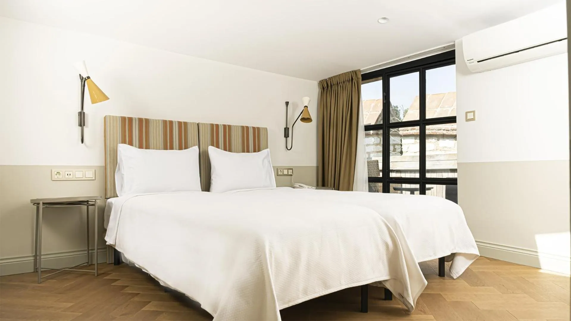 Bed in Ishak Pasa Palace by Joyway Hotels