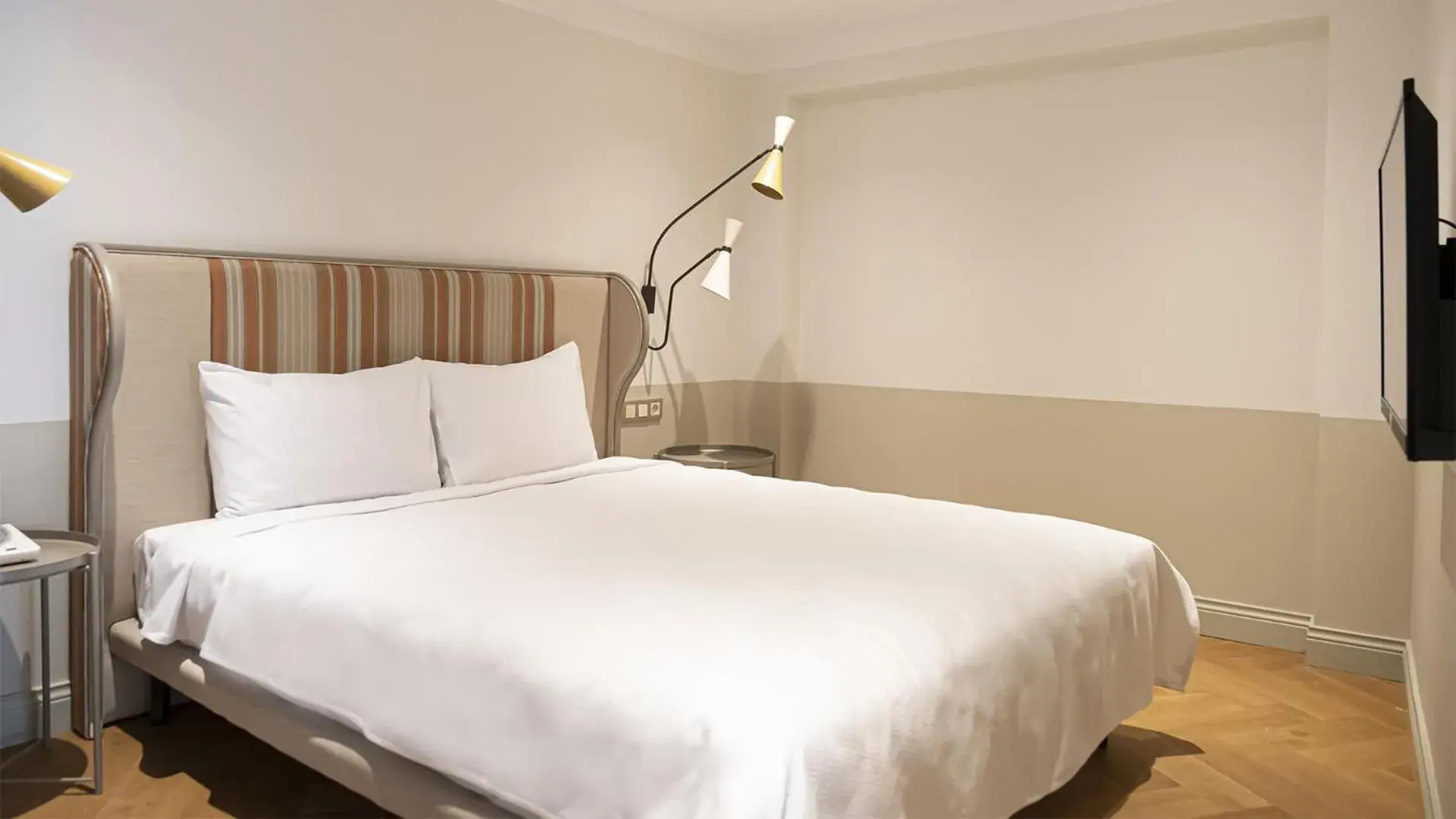 Bed in Ishak Pasa Palace by Joyway Hotels Bed in Ishak Pasa Palace by Joyway Hotels