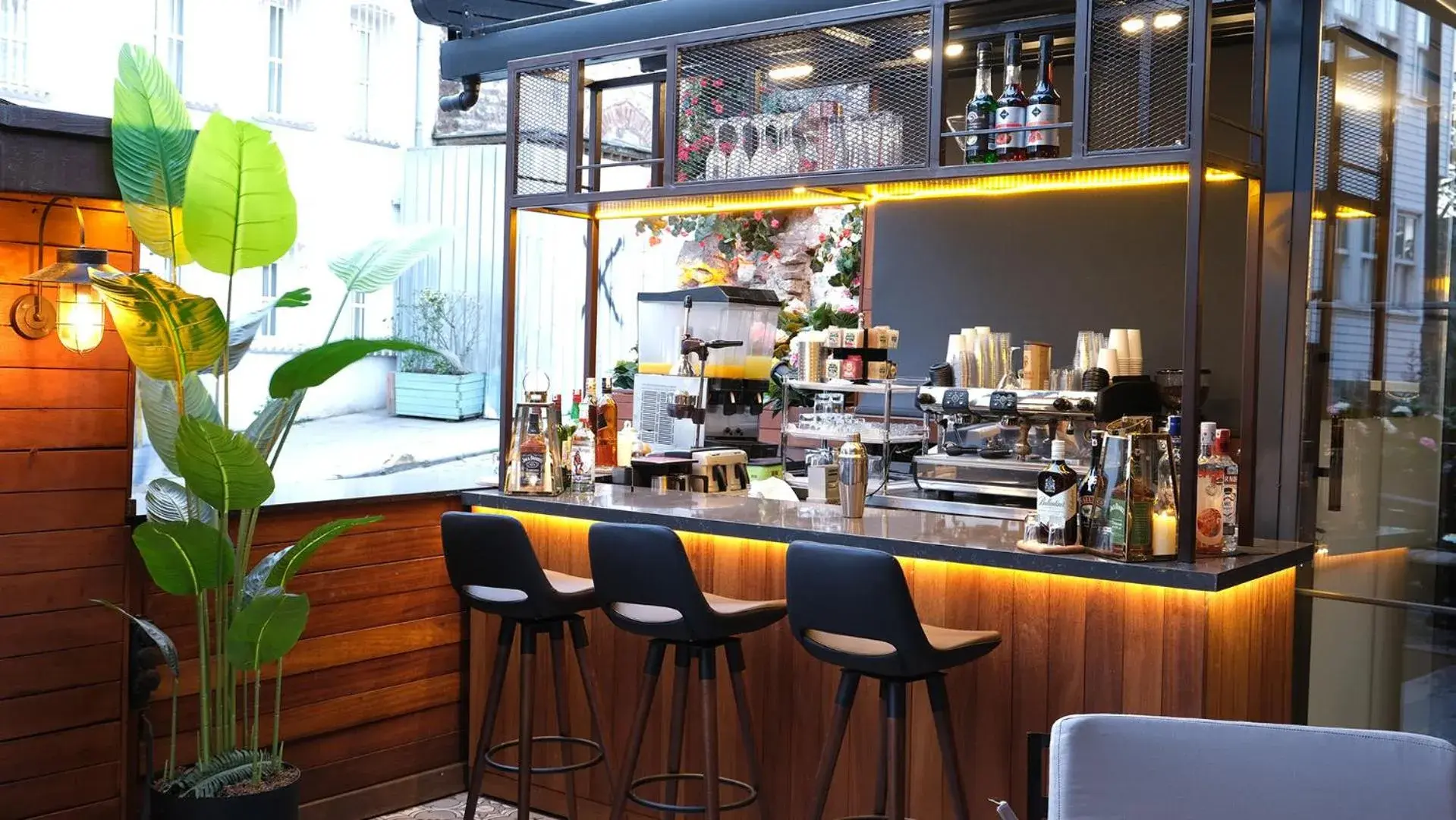 Restaurant/places to eat in Ishak Pasa Palace by Joyway Hotels Restaurant/places to eat in Ishak Pasa Palace by Joyway Hotels