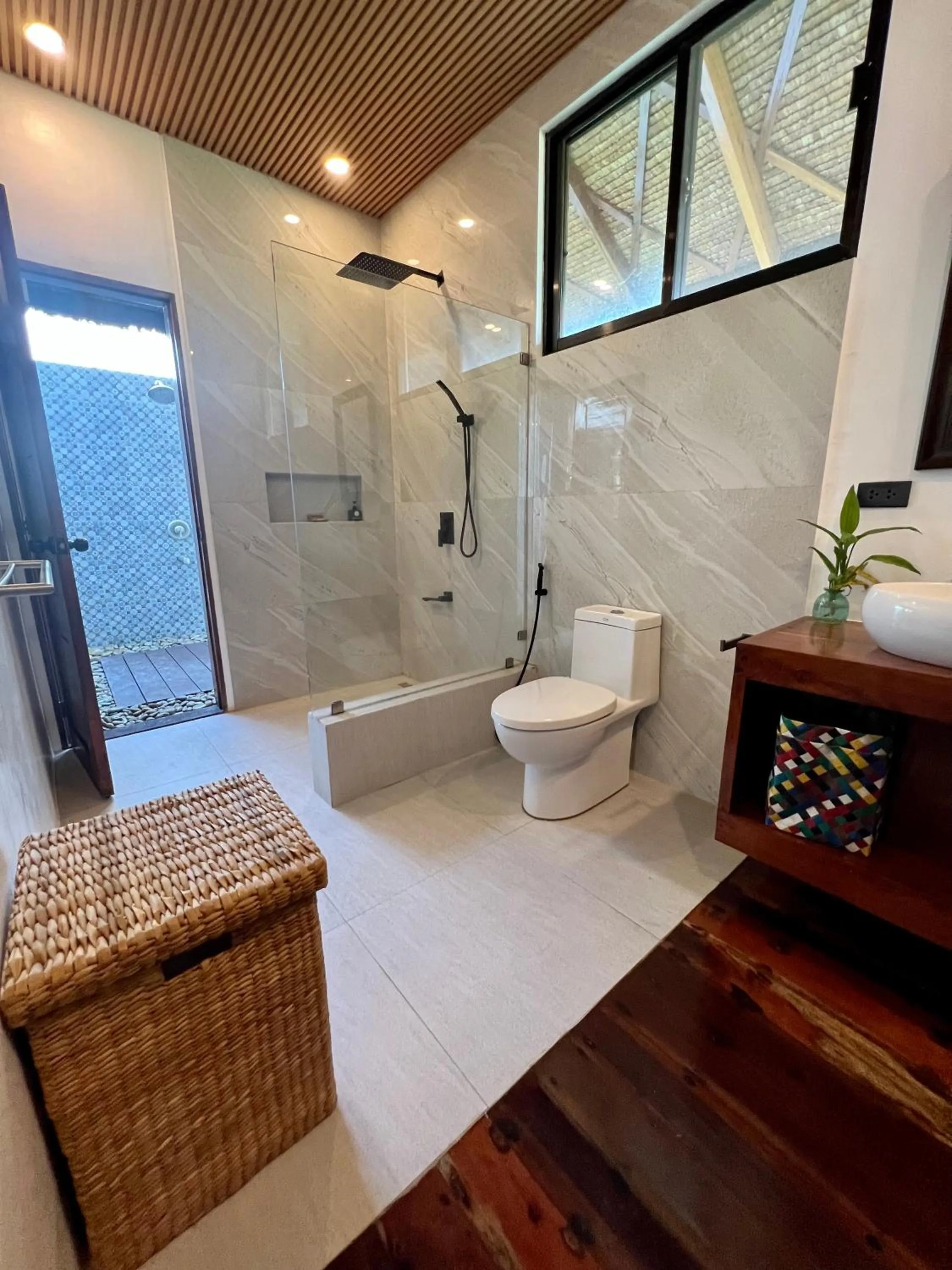 Bathroom in Sandy Feet Siargao