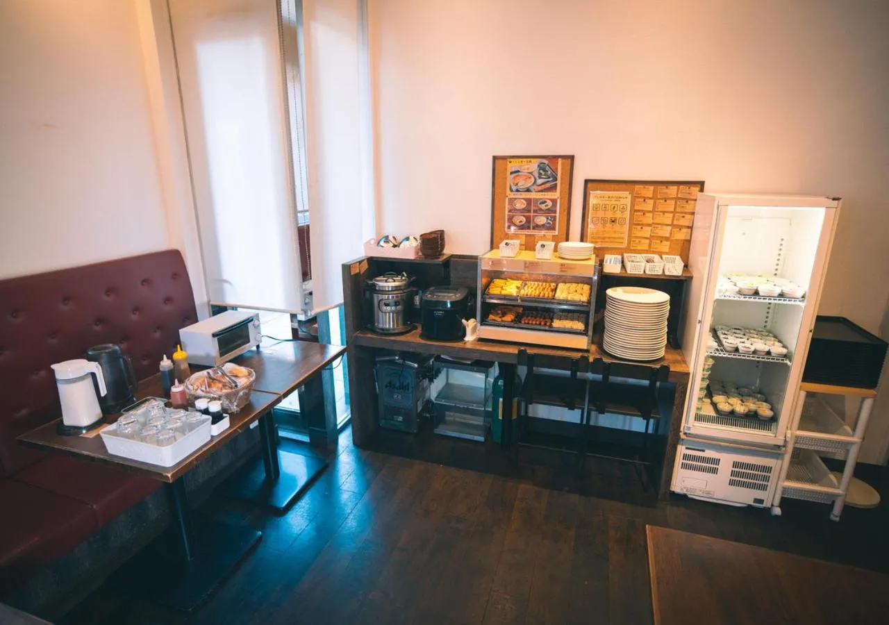 Restaurant/places to eat in APA Hotel Ueno Ekikita