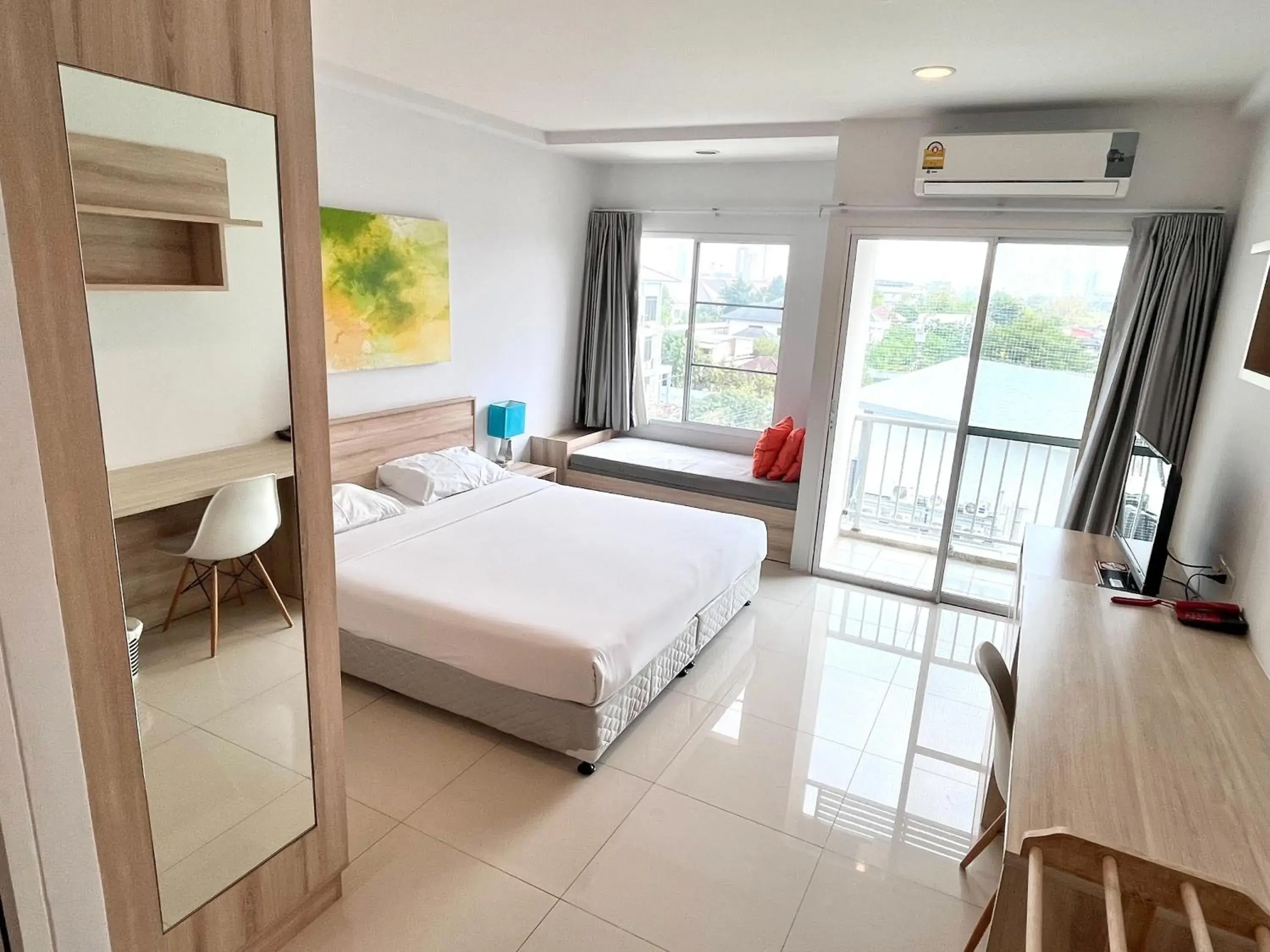 Bedroom in Des Res Hotel and Residence Bedroom in Des Res Hotel and Residence