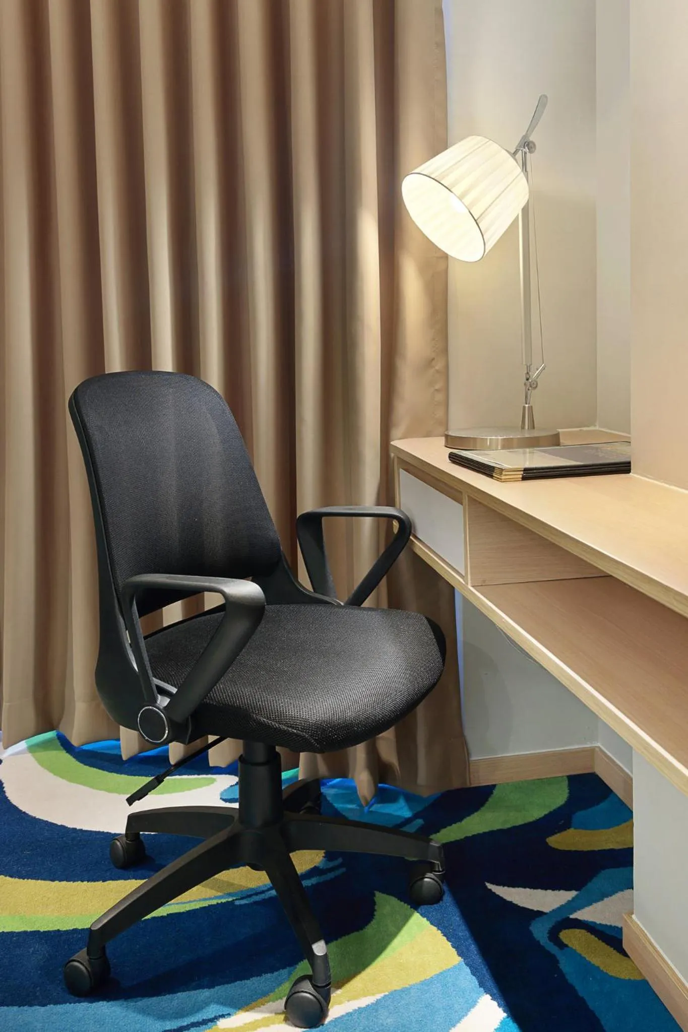 Photo of the whole room in Holiday Inn Express Jakarta Wahid Hasyim by IHG