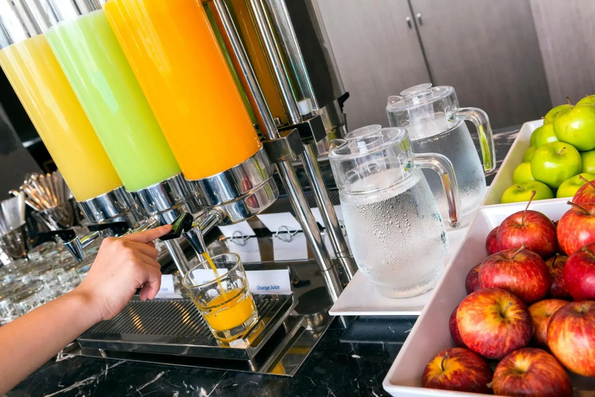 Breakfast in Holiday Inn Express Jakarta Wahid Hasyim by IHG Breakfast in Holiday Inn Express Jakarta Wahid Hasyim by IHG