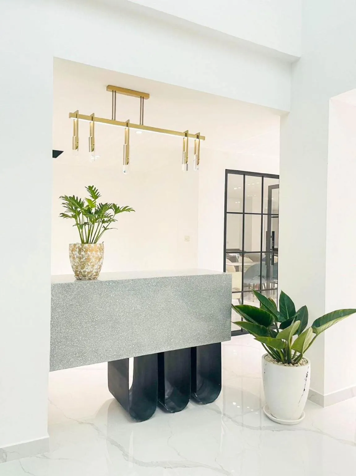 Lobby or reception in The One Bay Breeze