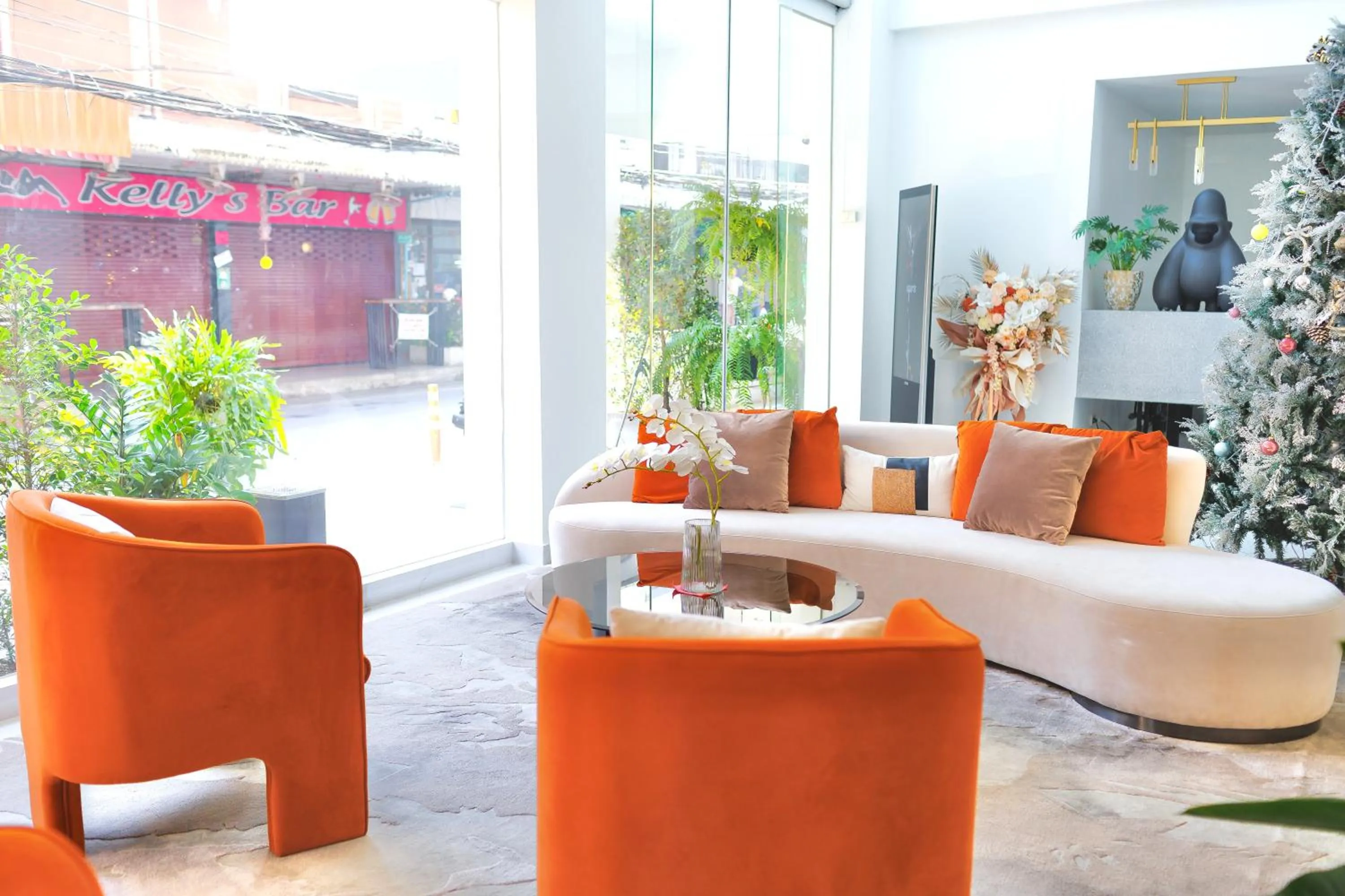 Lobby or reception in The One Bay Breeze