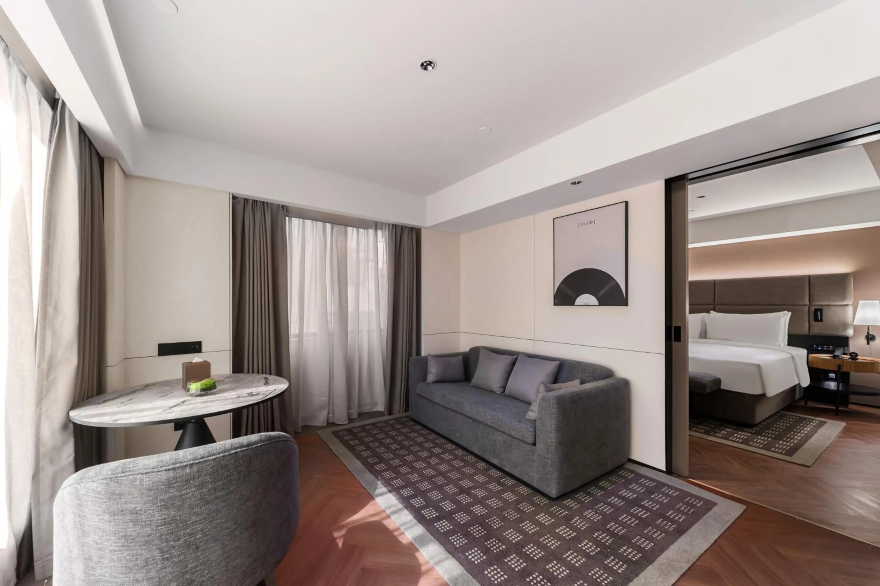 Living room, Bed in Intercity Hotel Shanghai Nanjing Road Pedestrian Street The Bund