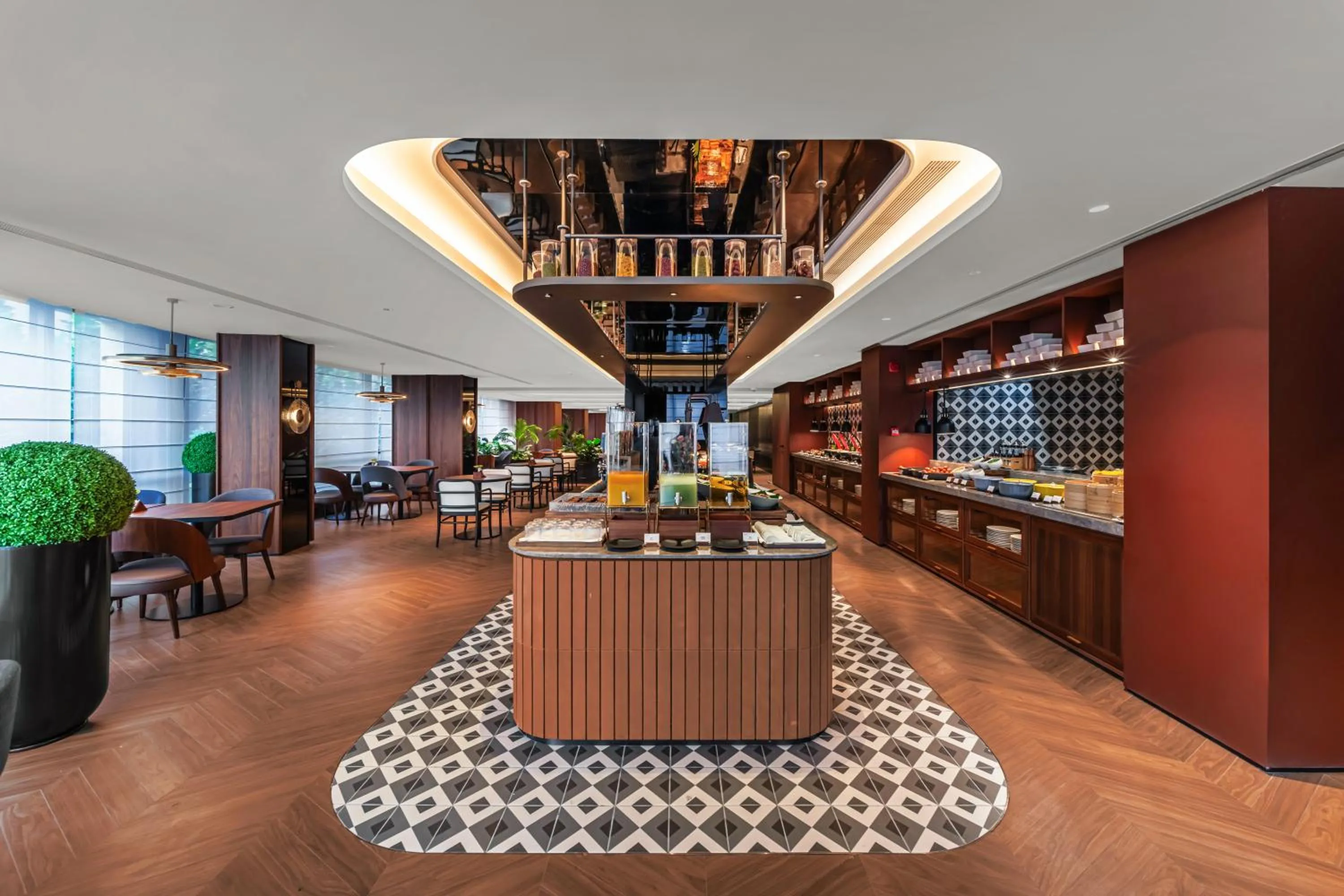 Restaurant/places to eat in Intercity Hotel Shanghai Nanjing Road Pedestrian Street The Bund