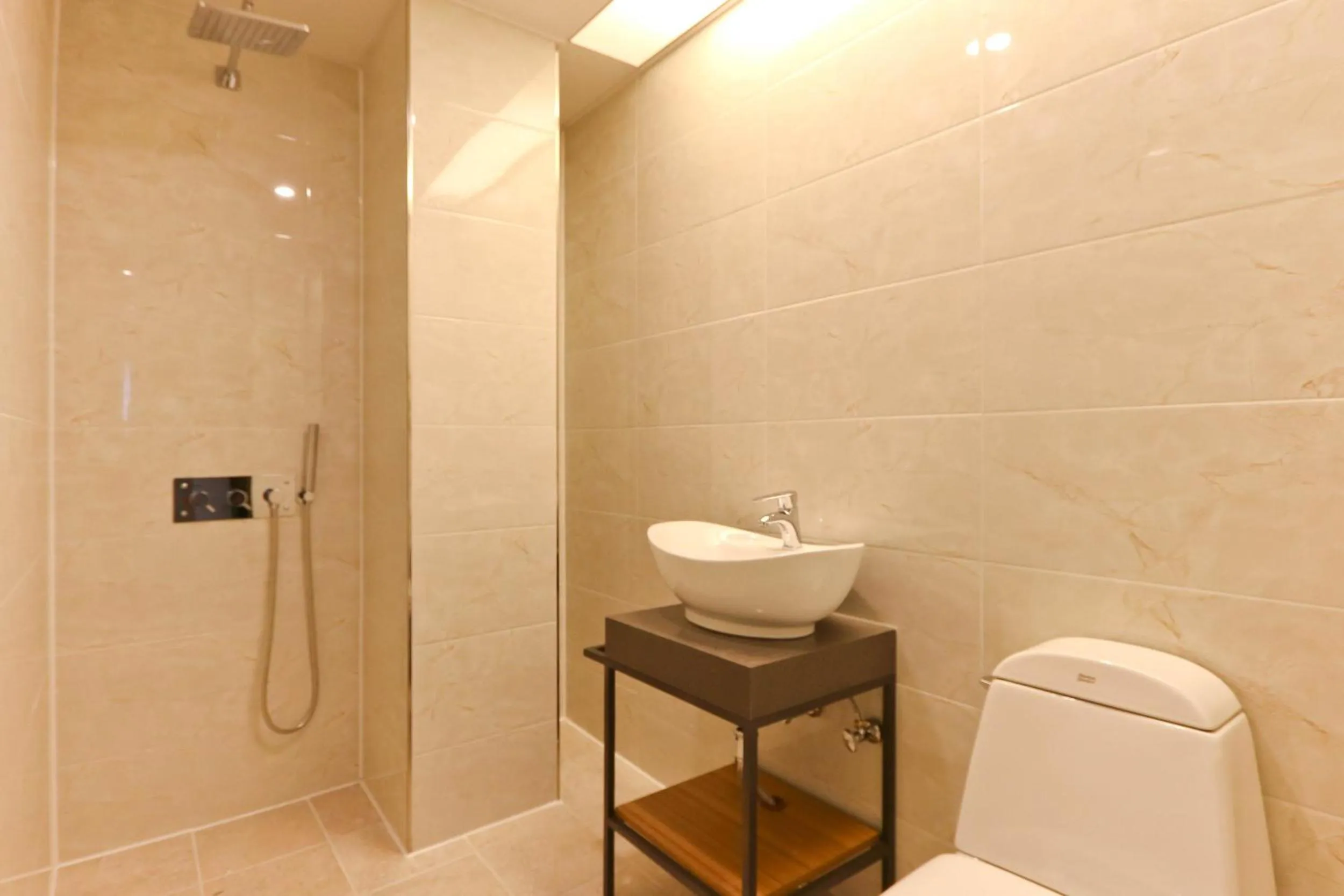 Bathroom in Best In City Hotel