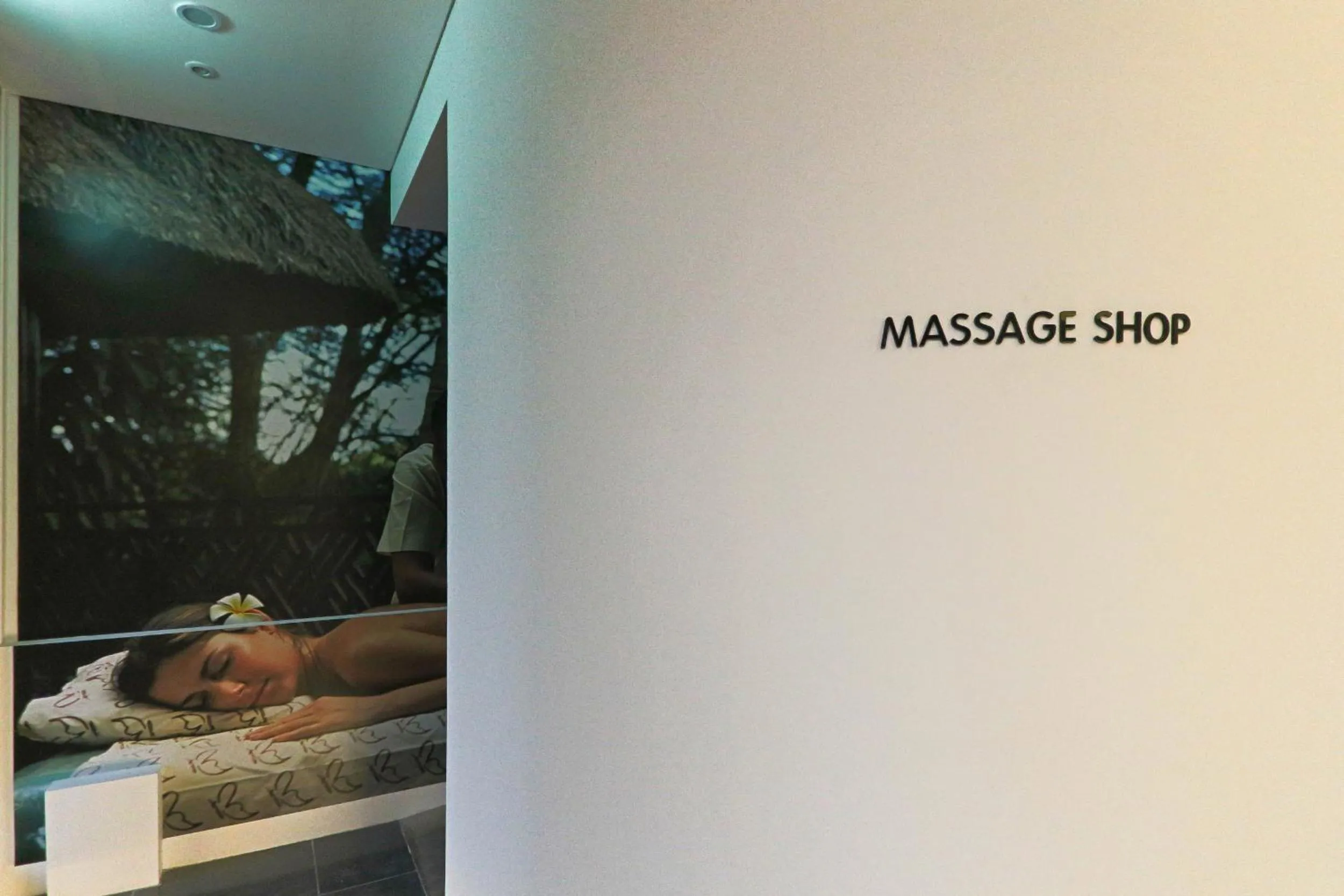 Massage, Property Logo/Sign in Best In City Hotel