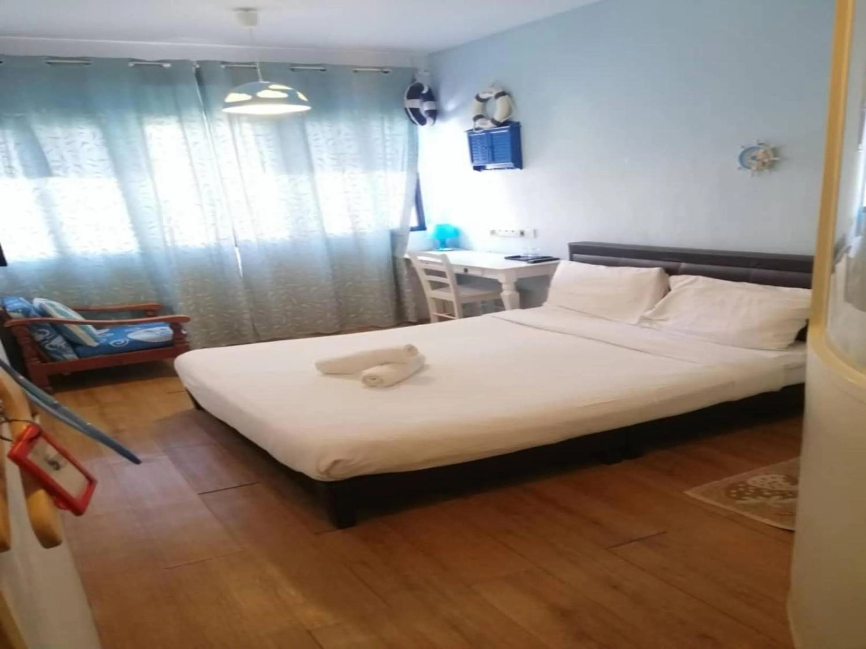 Photo of the whole room in Hotel O Elephant House Boutique Hotel