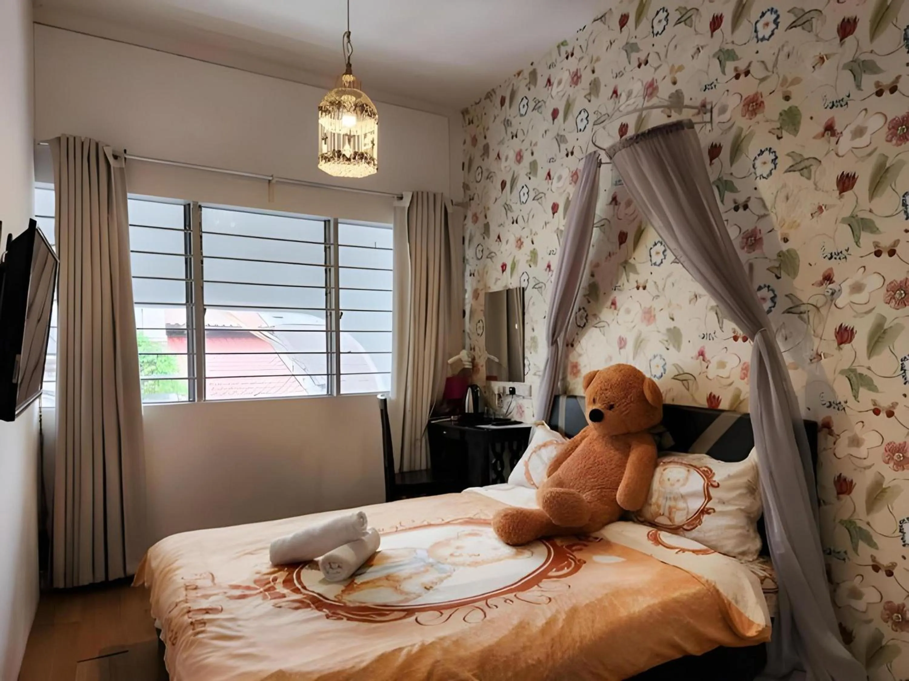 Photo of the whole room in Hotel O Elephant House Boutique Hotel