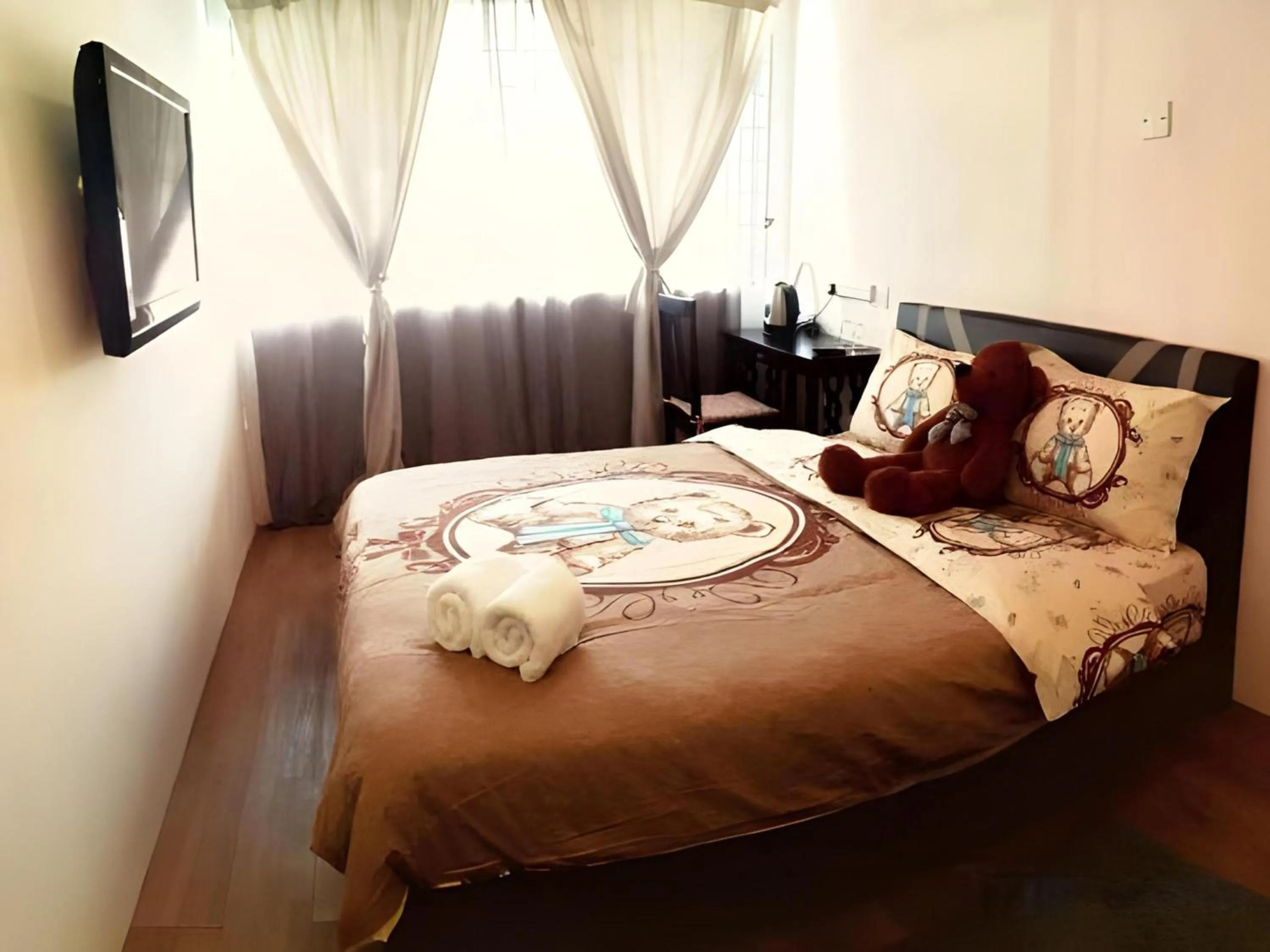 Photo of the whole room in Hotel O Elephant House Boutique Hotel