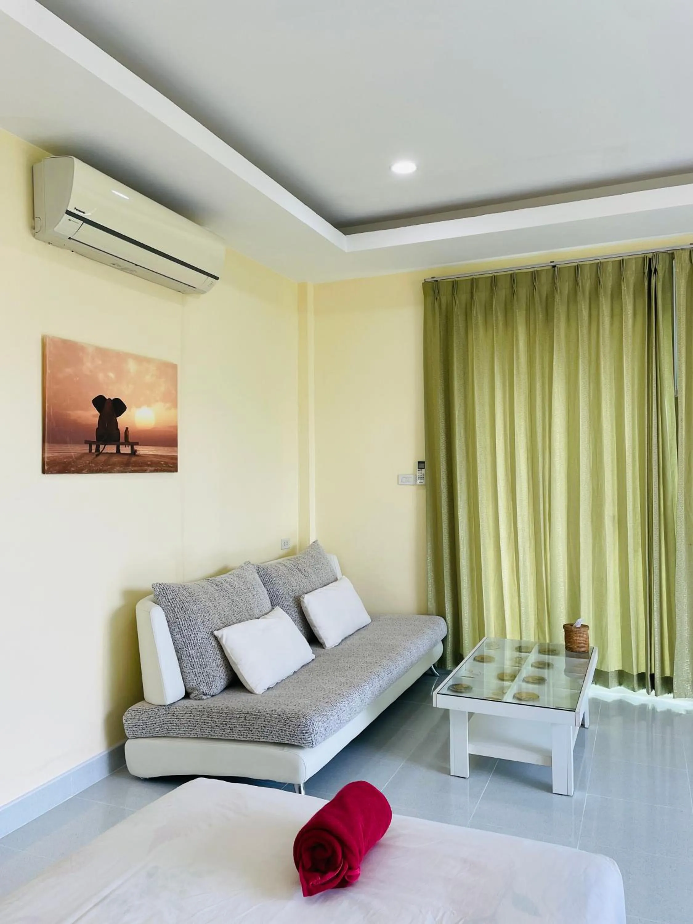 Bed in Khanom Garden Suite