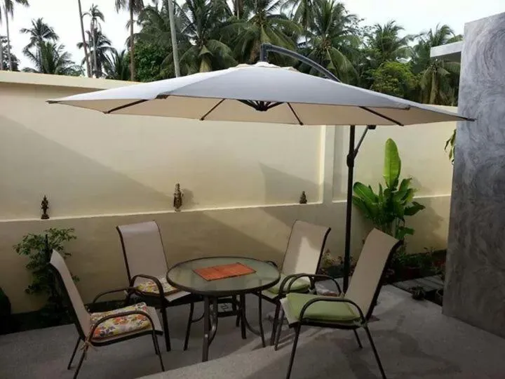 Khanom Garden Suite