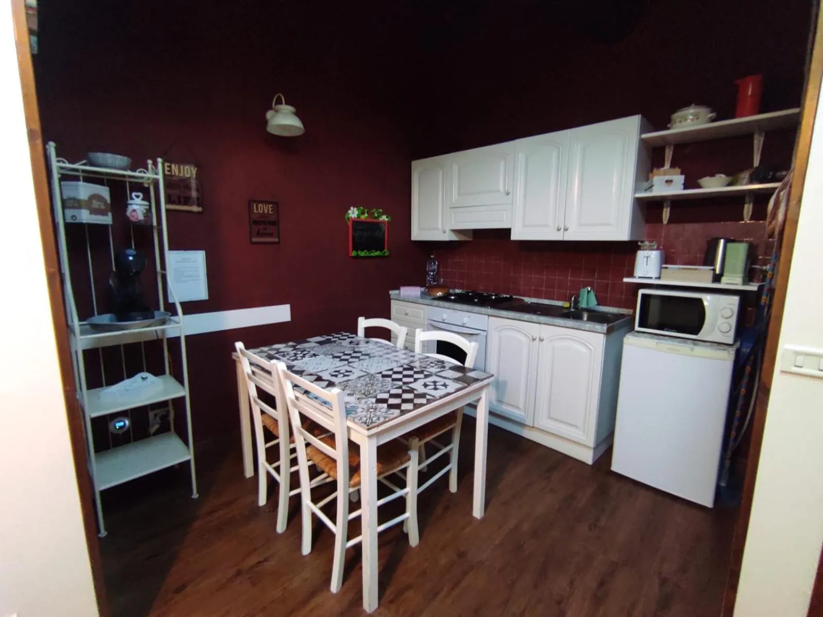 kitchen in B&B IL Giardino del Borgo