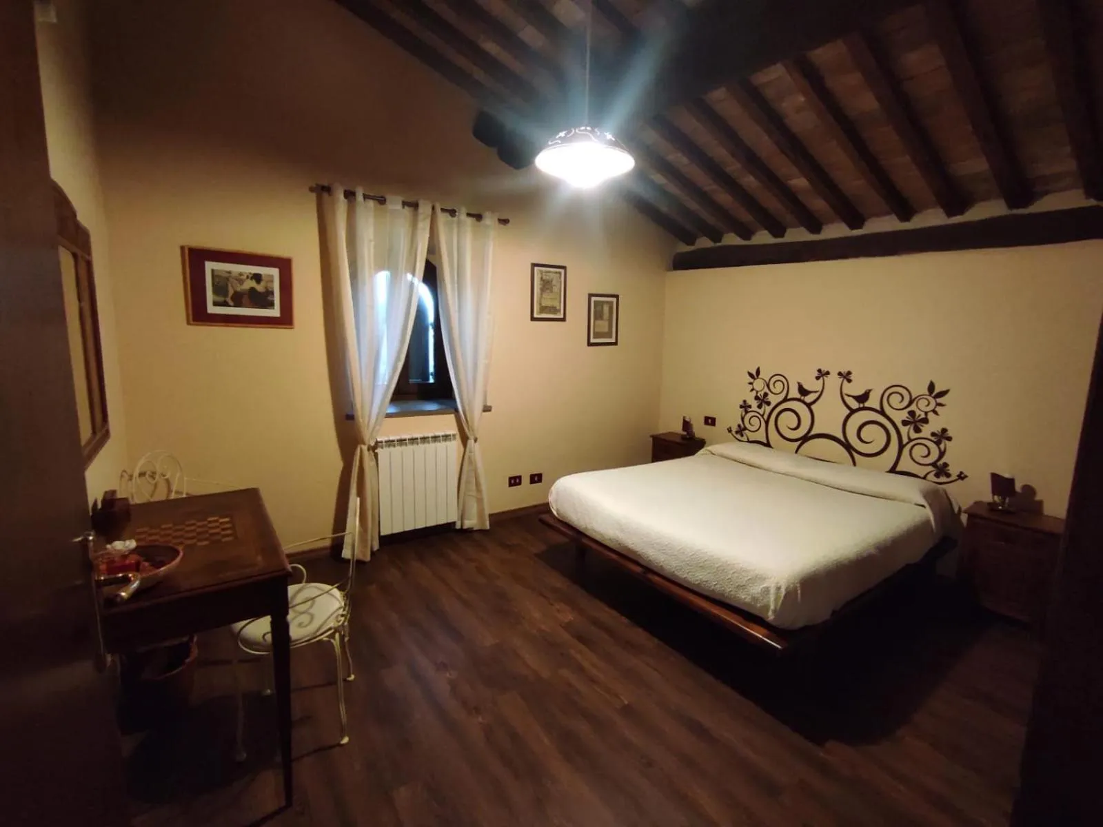 Bedroom, Bed in B&B IL Giardino del Borgo