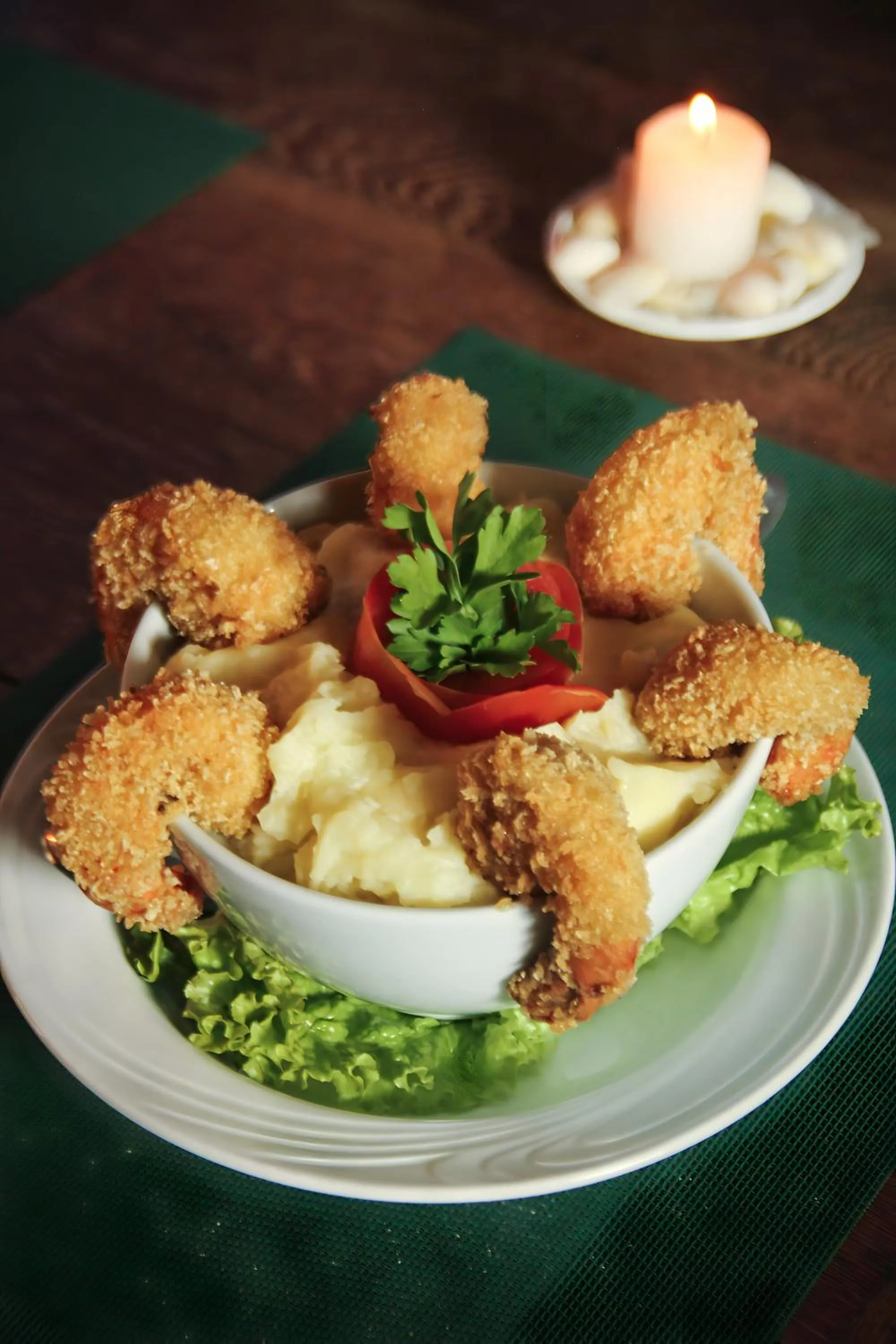 Restaurant/places to eat in Pousada Bromélias