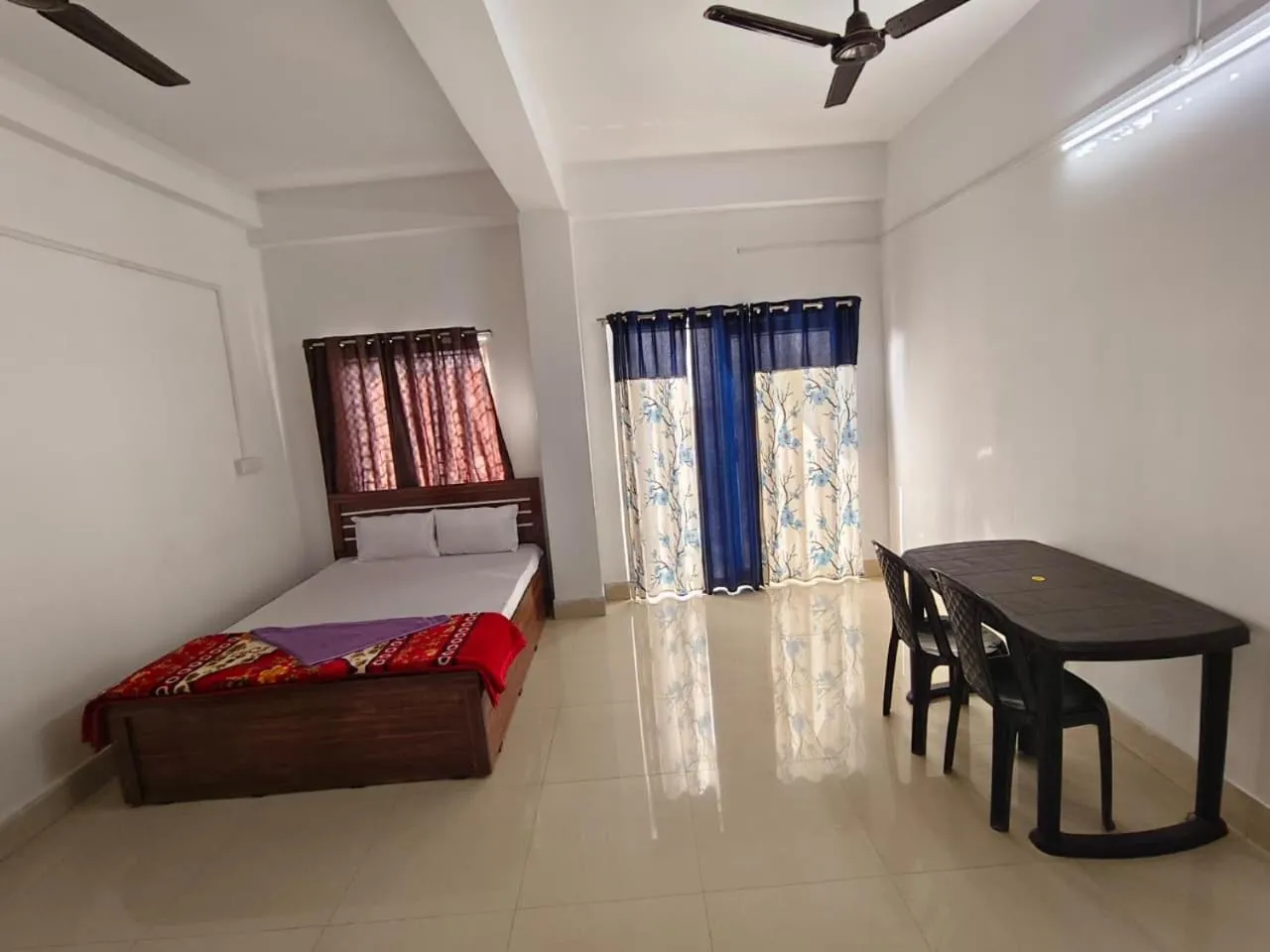 Bed in JIRONI RESIDENCY in