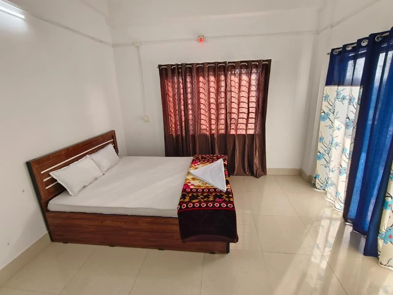 Bed in JIRONI RESIDENCY in