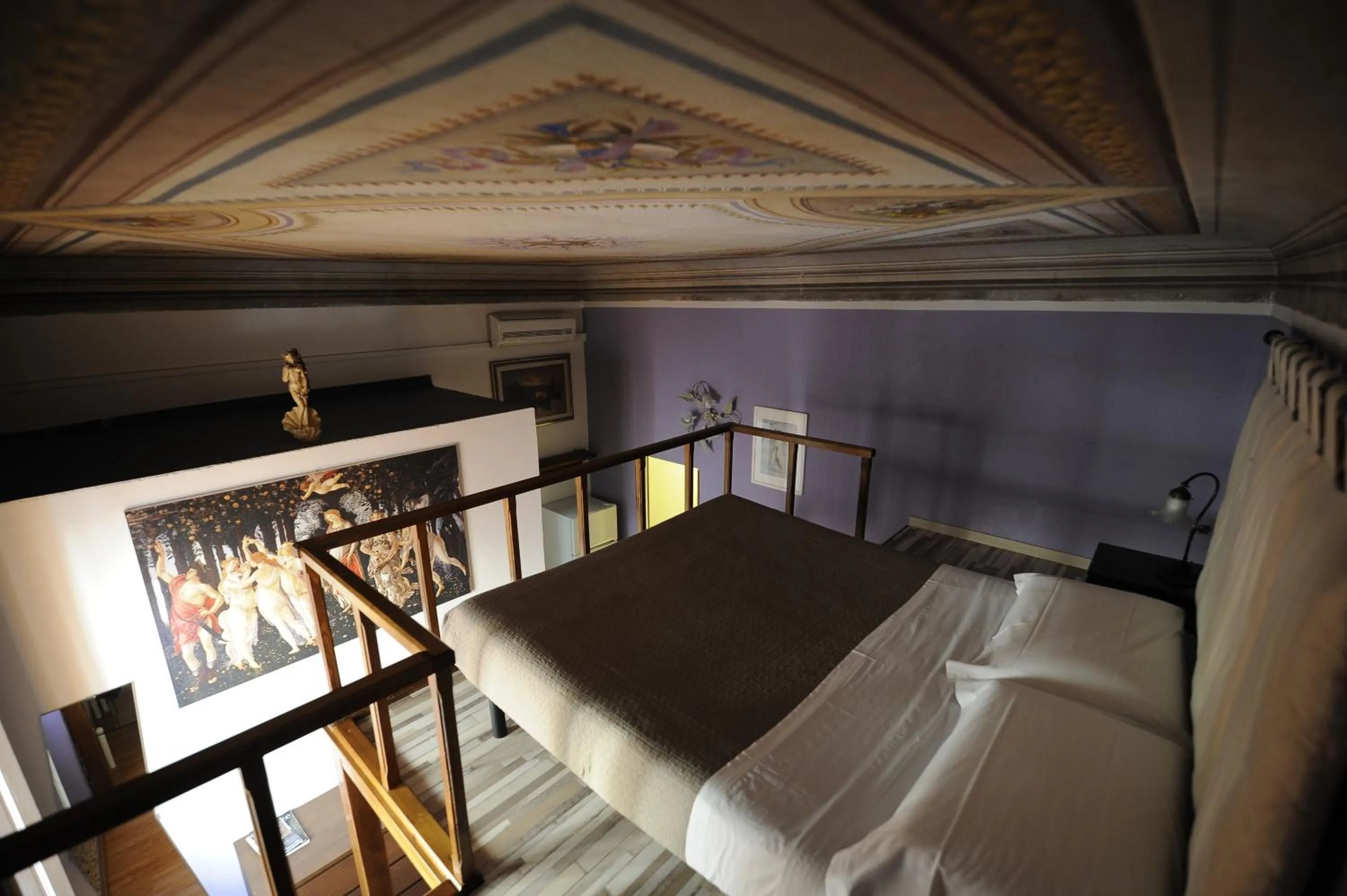 Bed in B&B Porta San Frediano