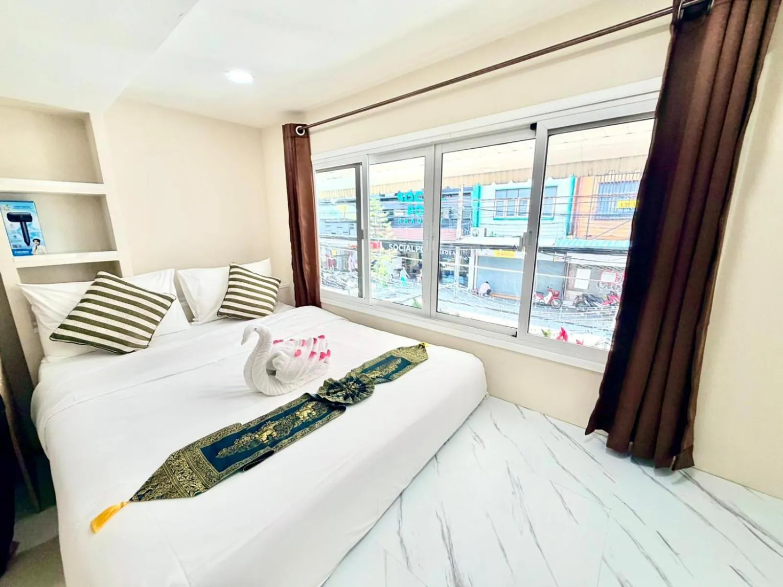 PSA Palace Khaosan