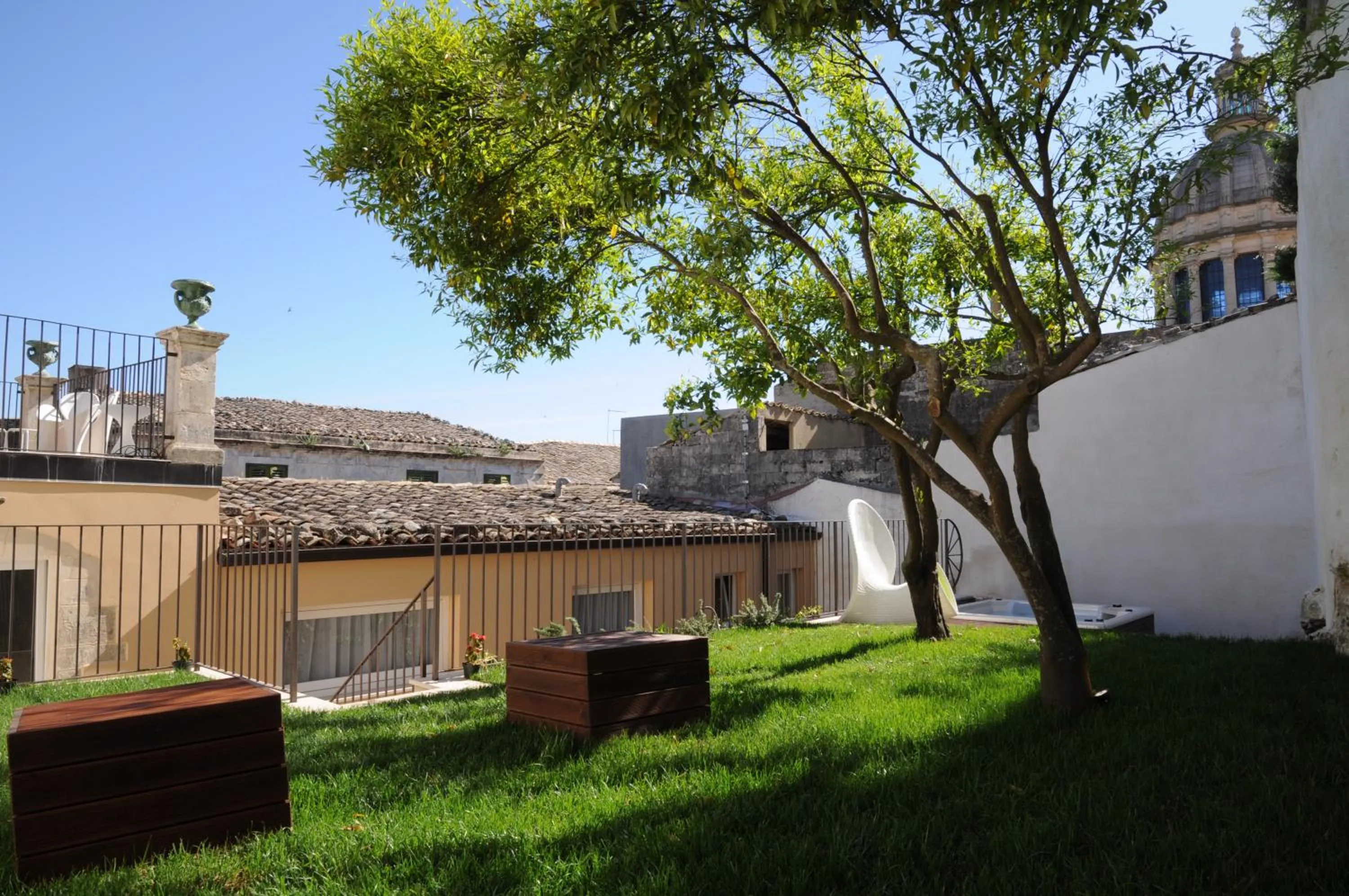 City view in Iblainsuite