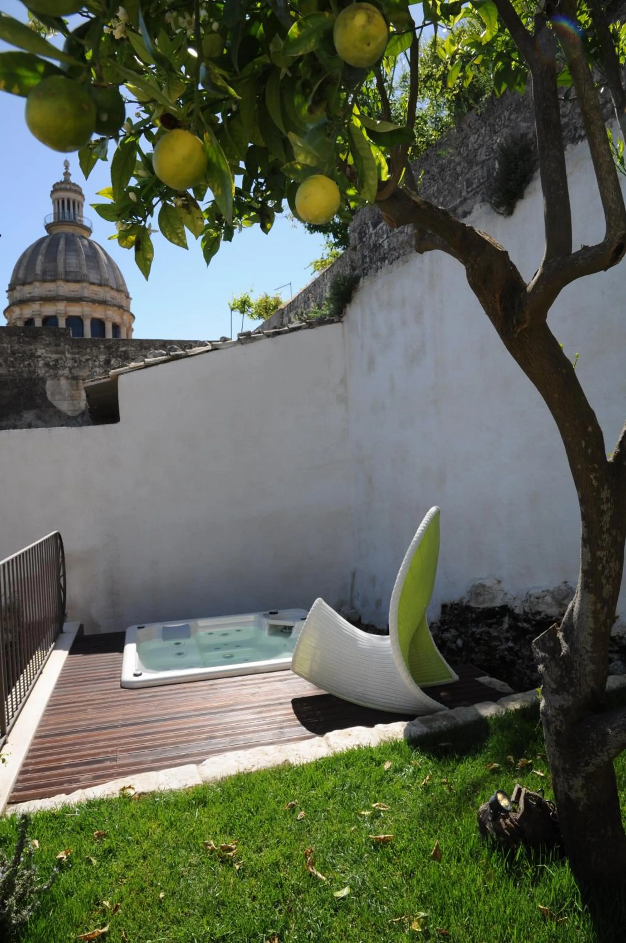 City view in Iblainsuite