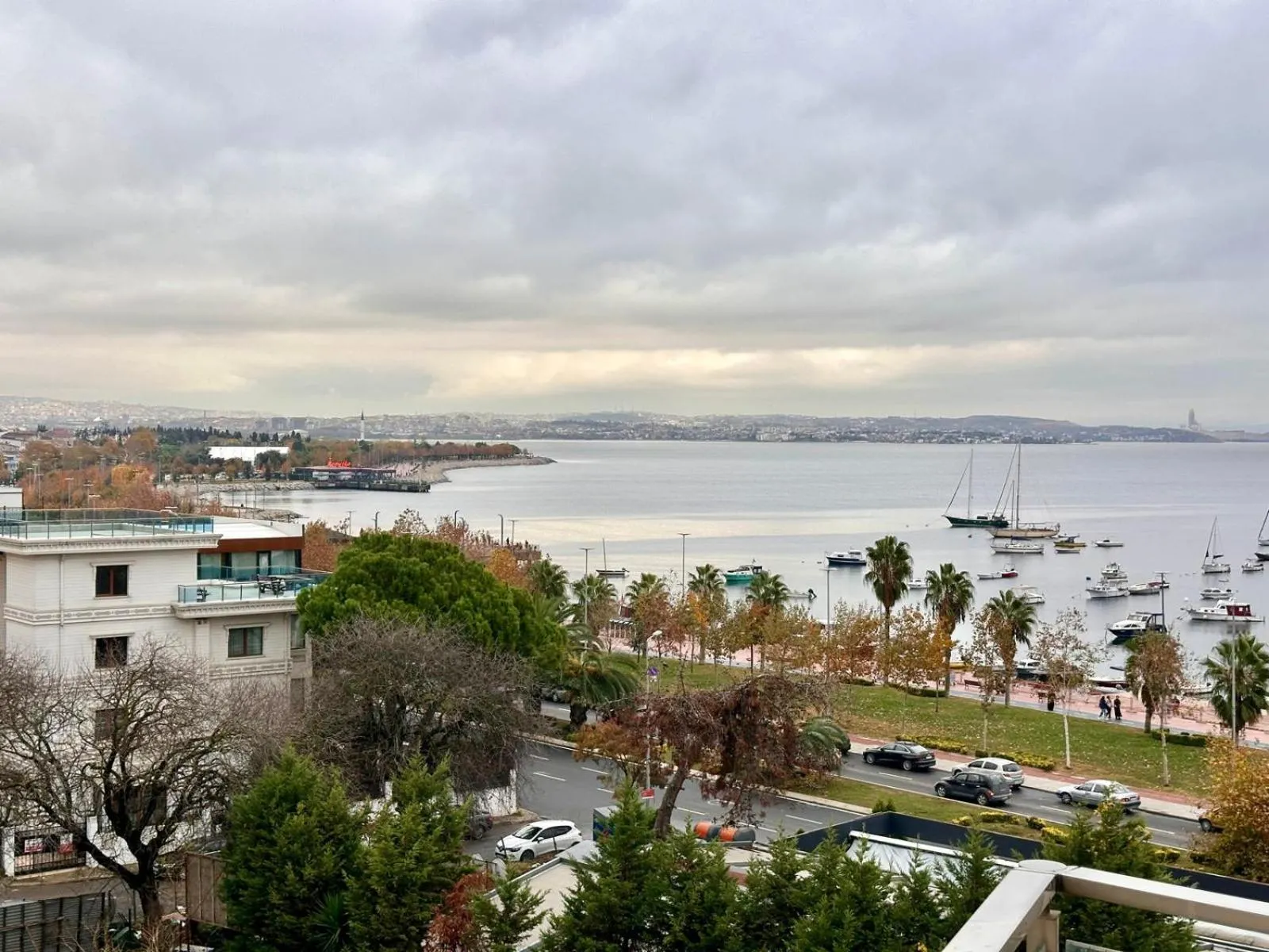 Sea view in Şeker Apartments