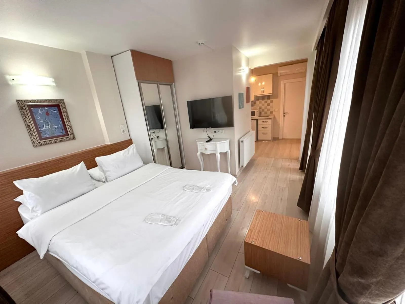 Bed in Şeker Apartments