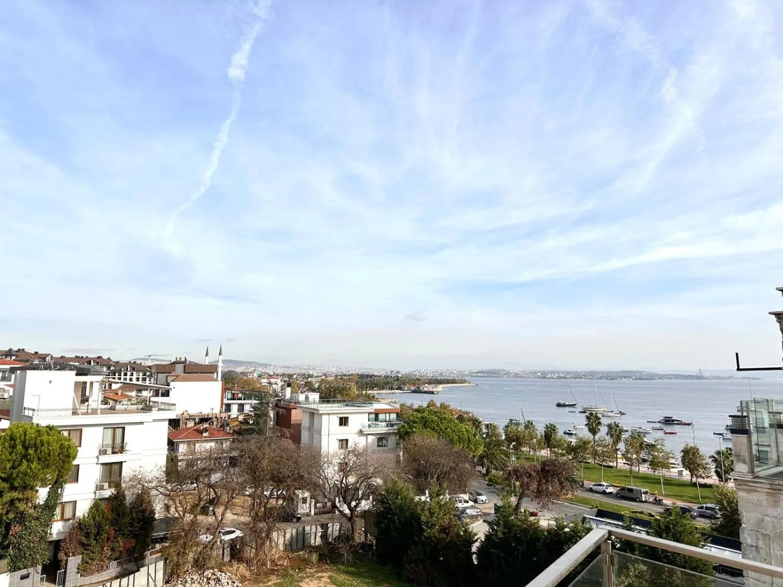 Sea view in Şeker Apartments