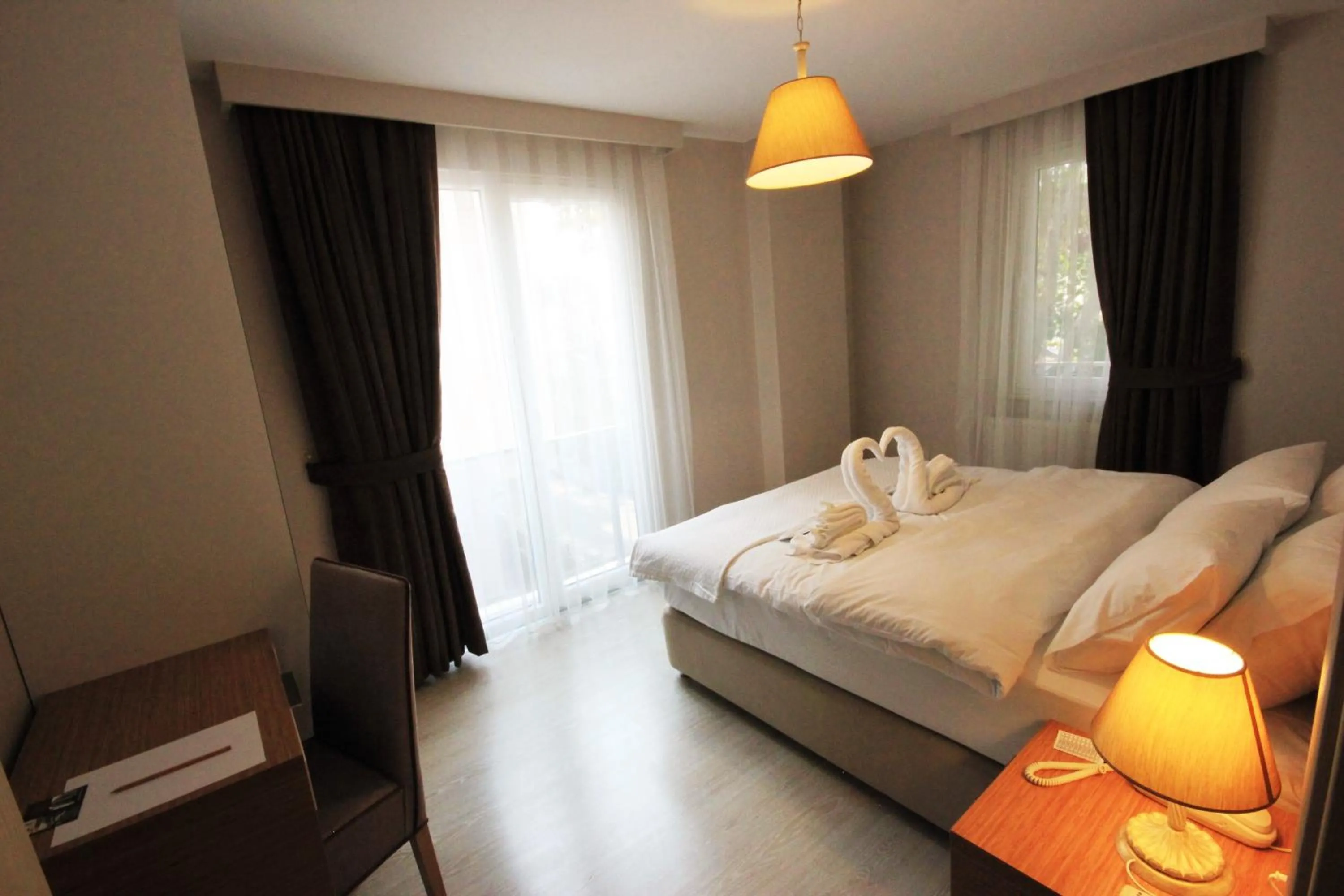 Bed in Şeker Apartments