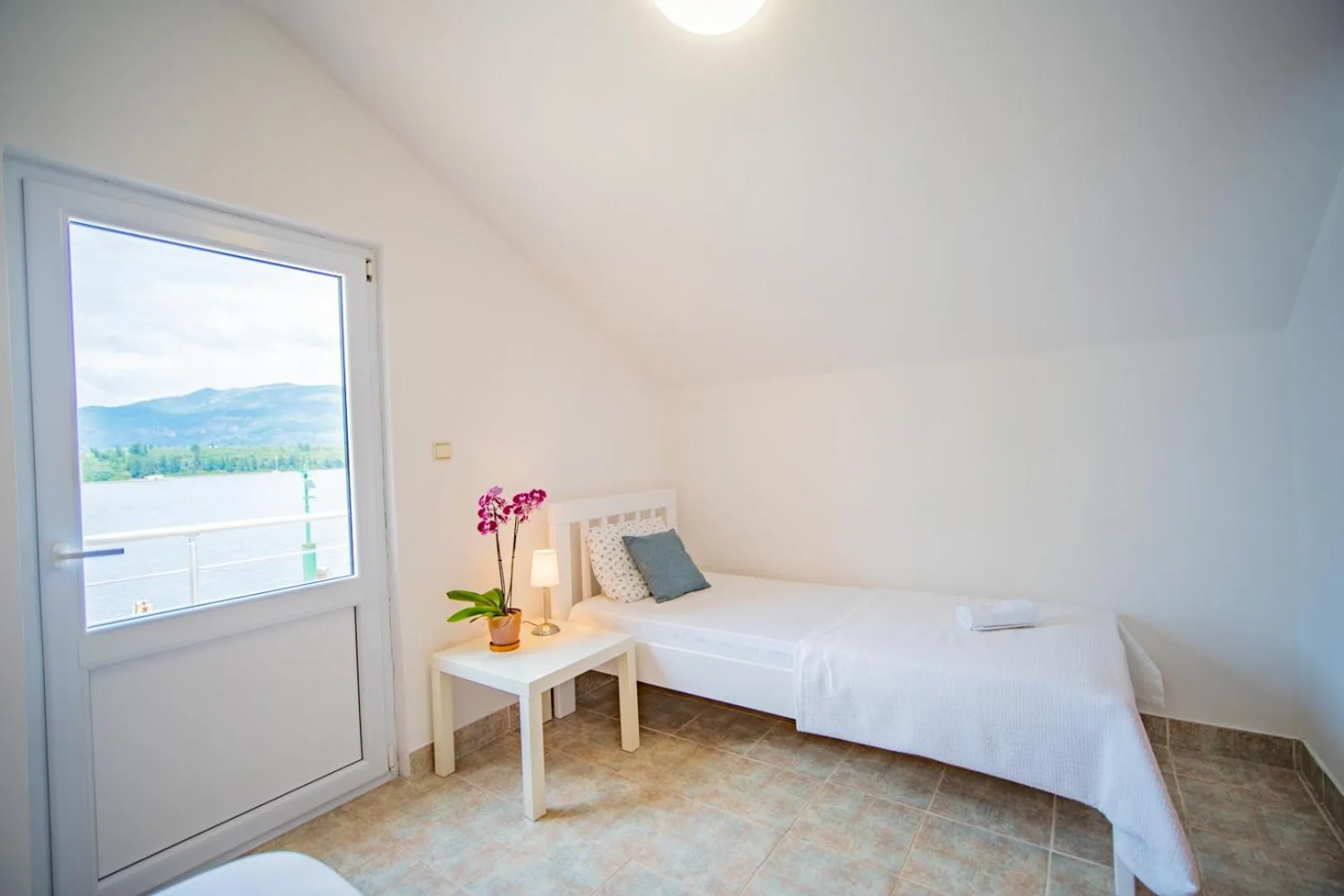 Bed in Apartments Novo Mulo