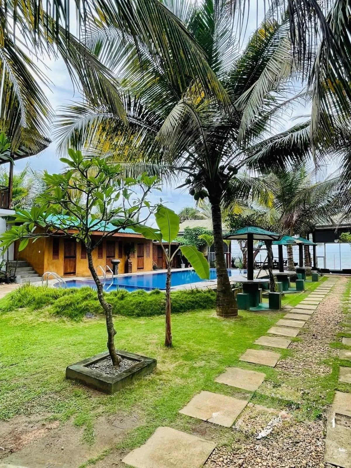 Villa Sri Beach Ayurveda Retreat