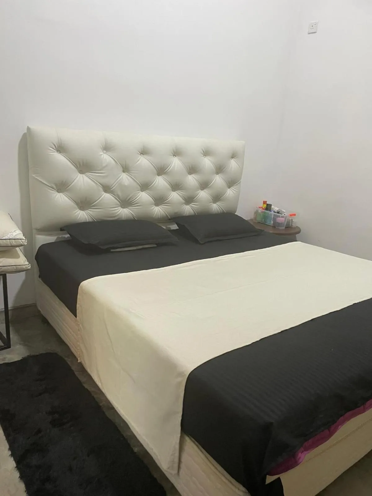 Bed in Villa Sri Beach Ayurveda Retreat