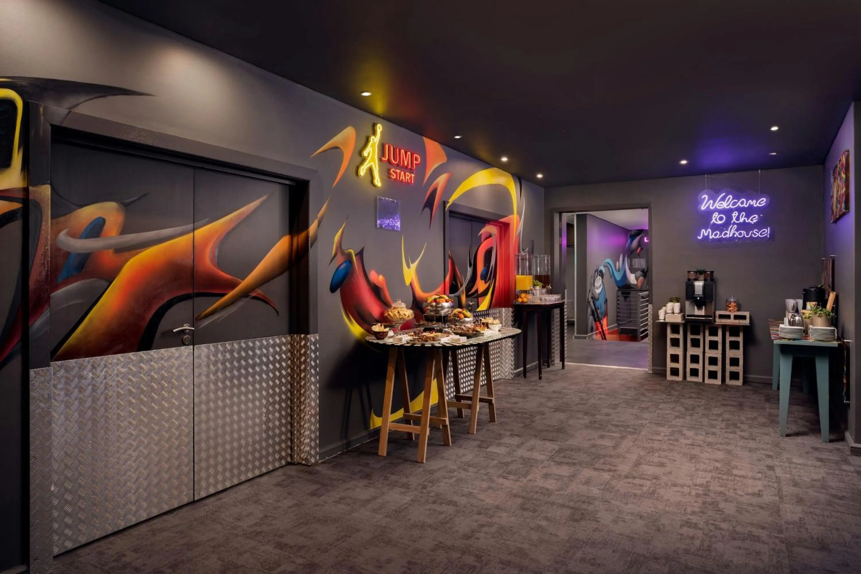 Meeting/conference room in Protea Hotel Fire & Ice by Marriott Cape Town