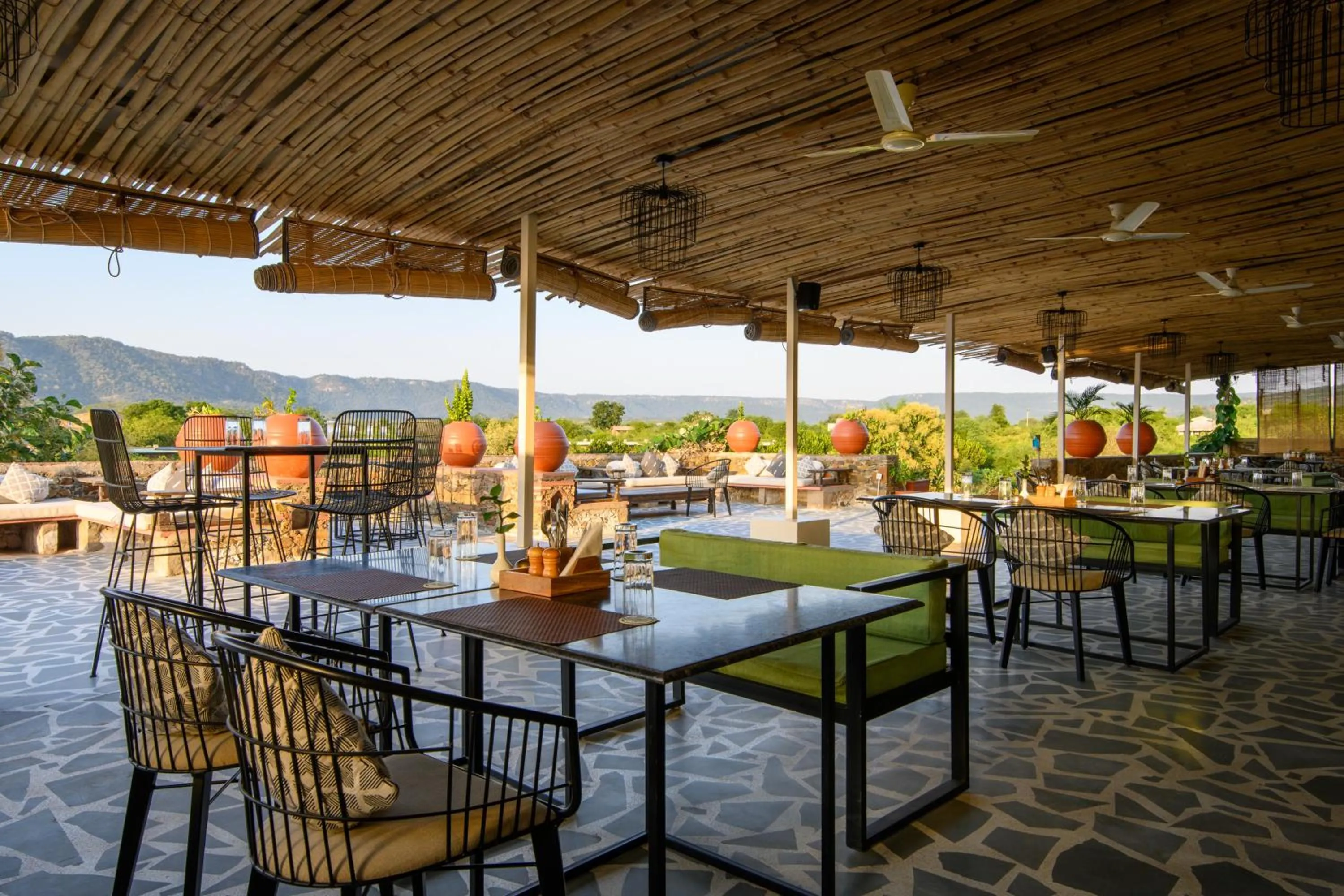 Restaurant/places to eat in Utsav Camp Sariska