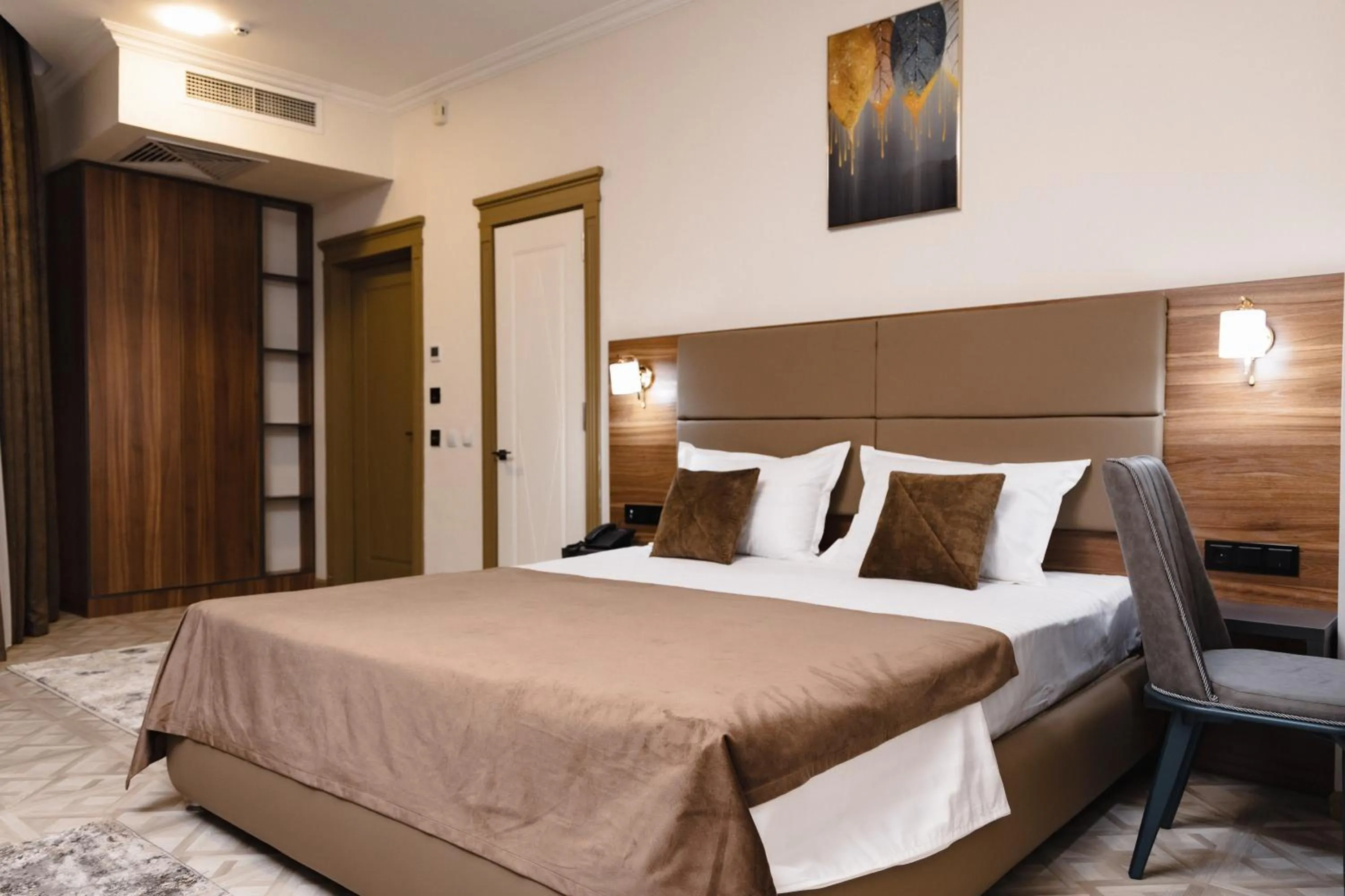 Living room, Bed in Art Royal