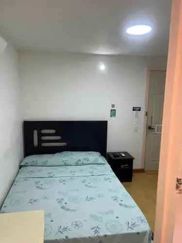 Deluxe Double Room - single occupancy in JARDIN DE TEQUENDAMA HOTEl Deluxe Double Room - single occupancy in JARDIN DE TEQUENDAMA HOTEl