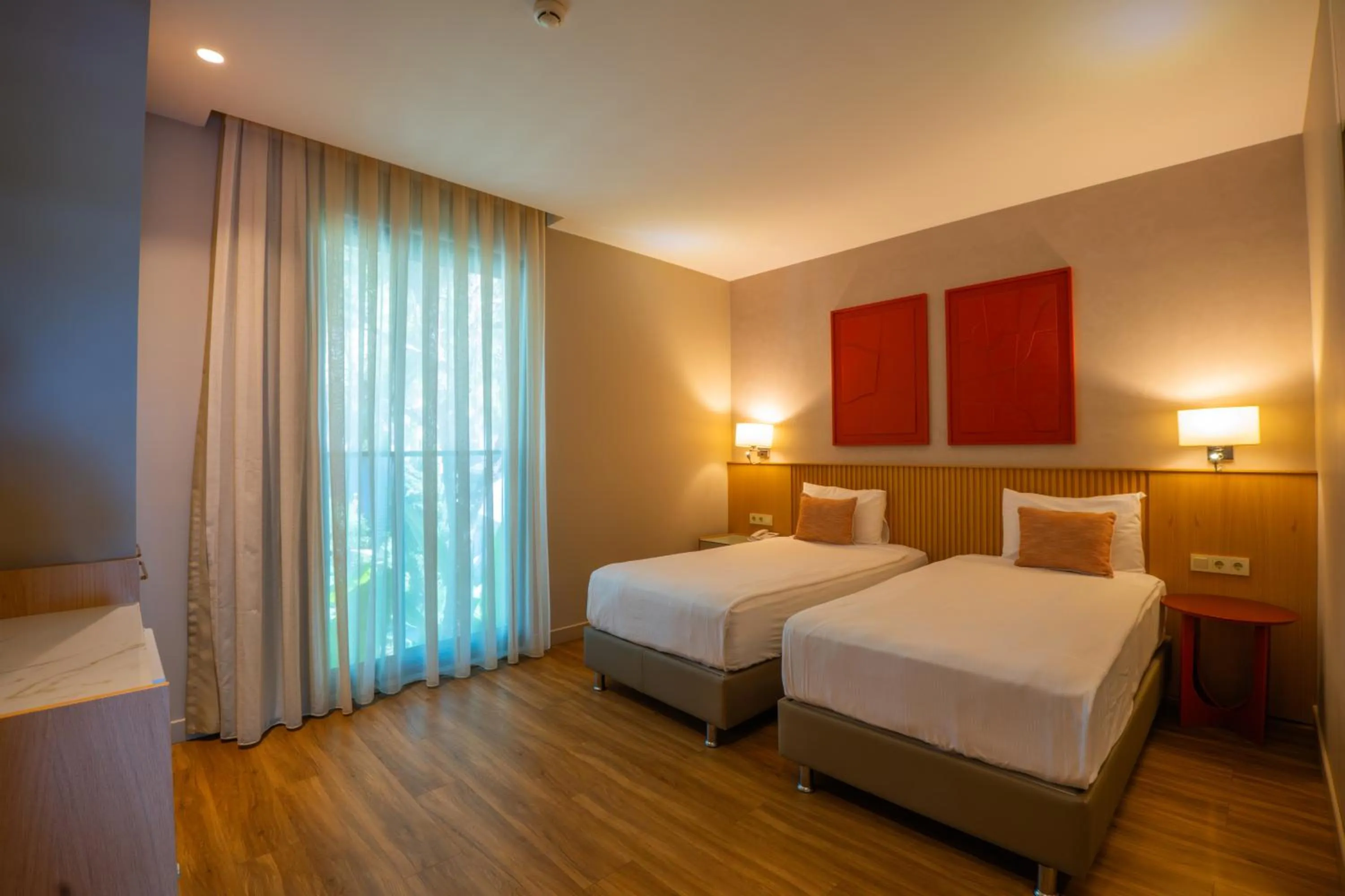 Bedroom, Bed in Trendy Lara