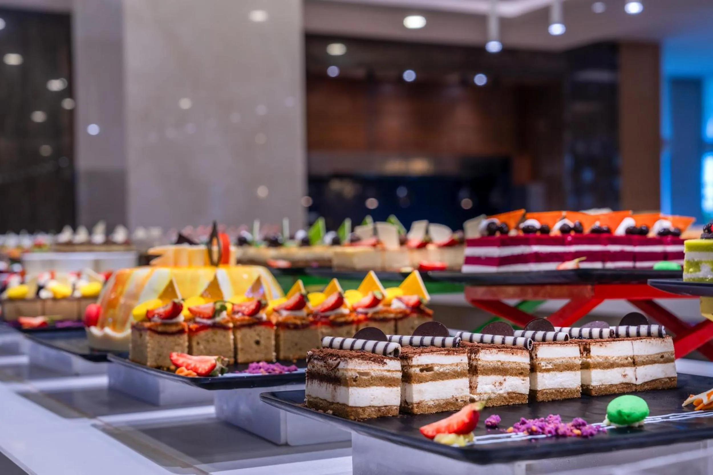 Restaurant/places to eat in Trendy Lara