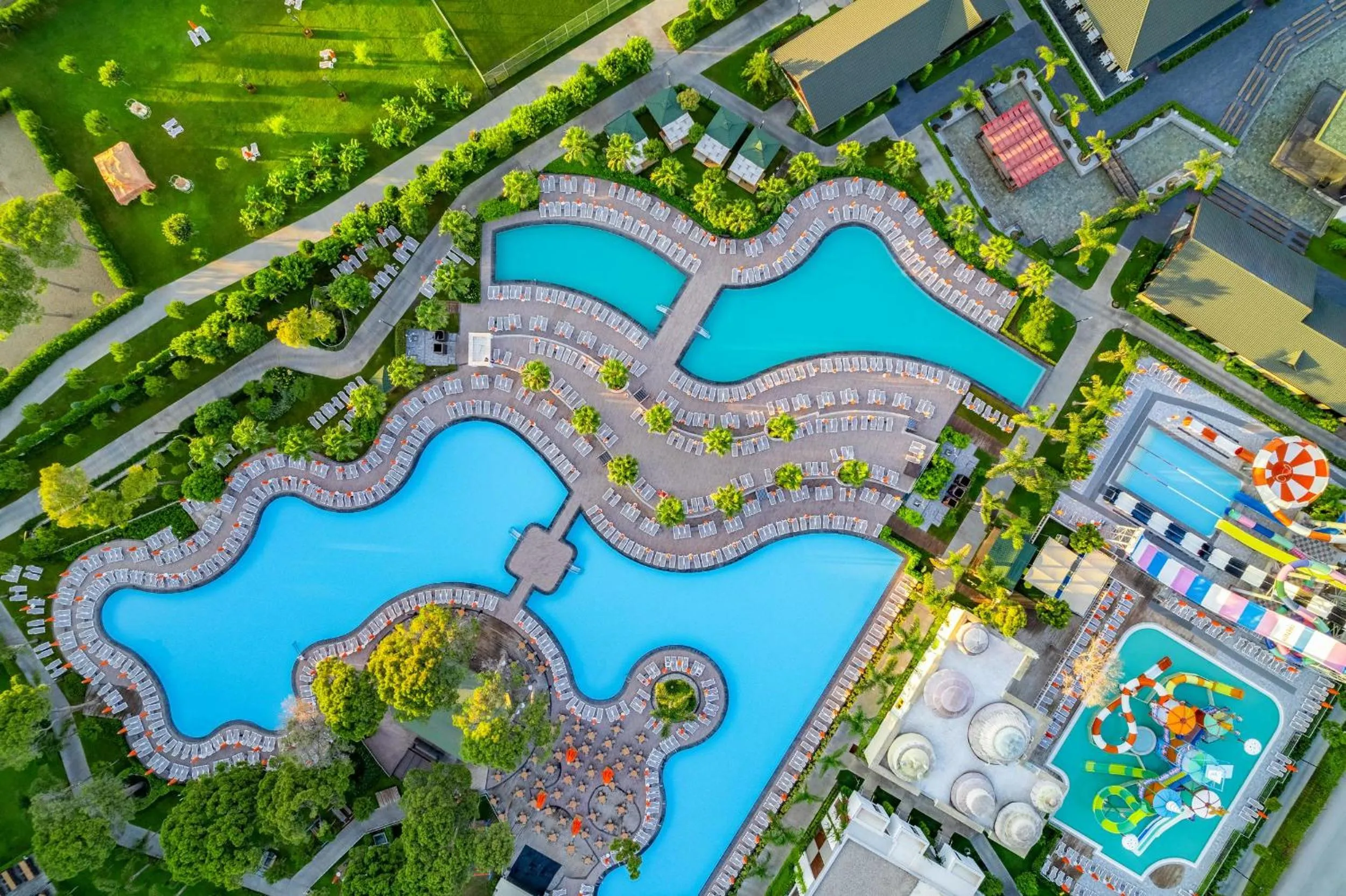 Area and facilities in Trendy Lara