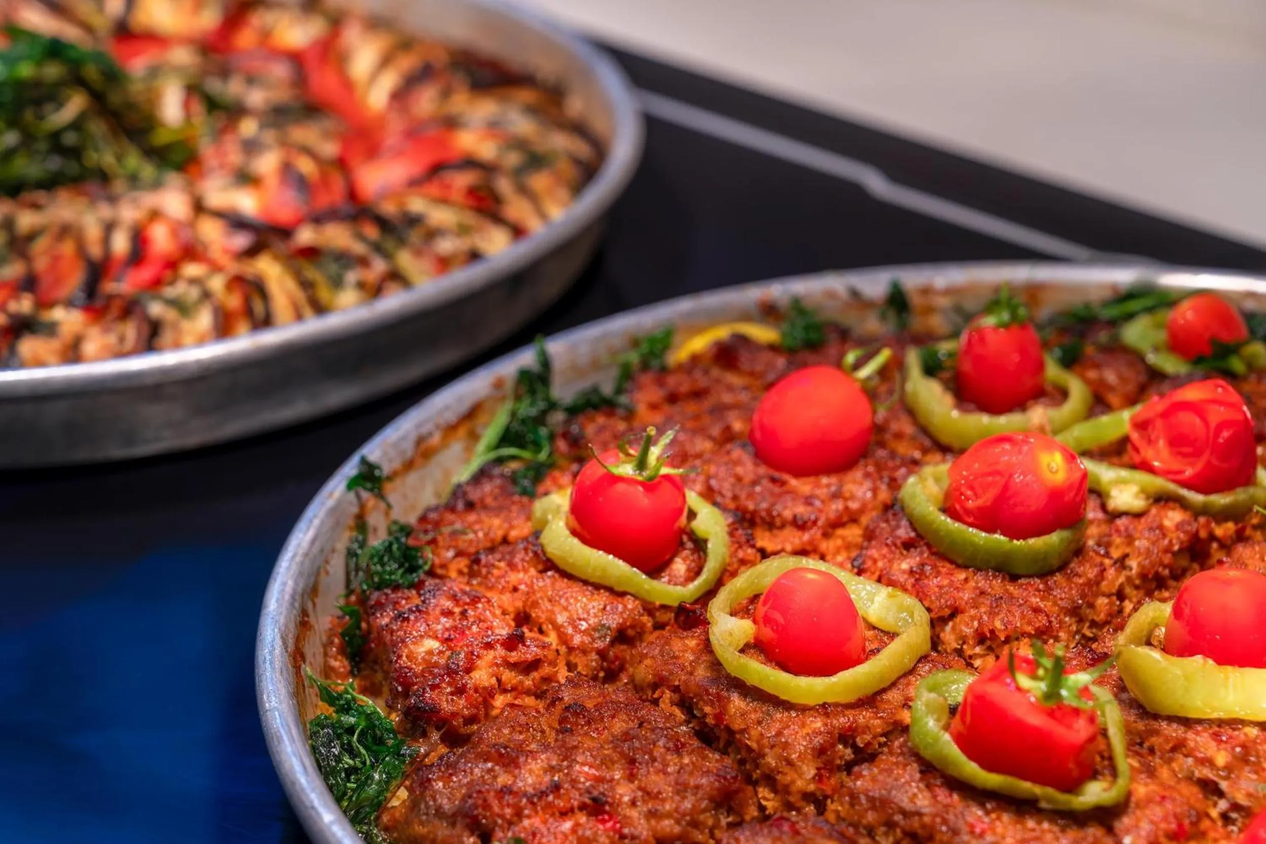 Restaurant/places to eat in Trendy Lara