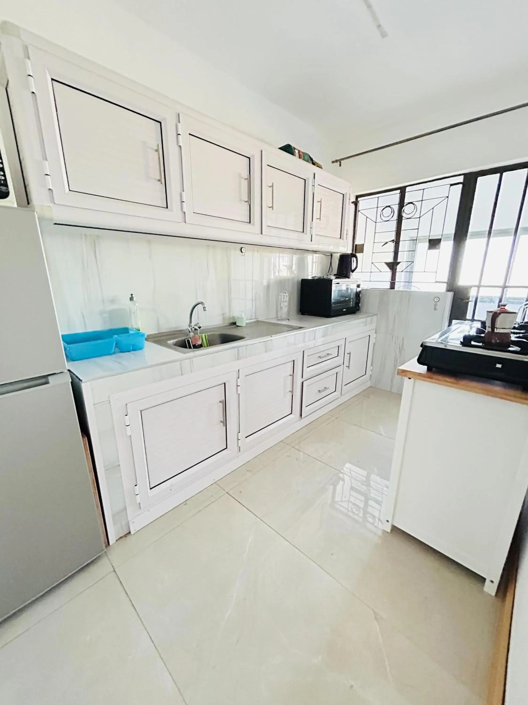 Cozy Apt, 5 Min Walk to Beach - LF7
