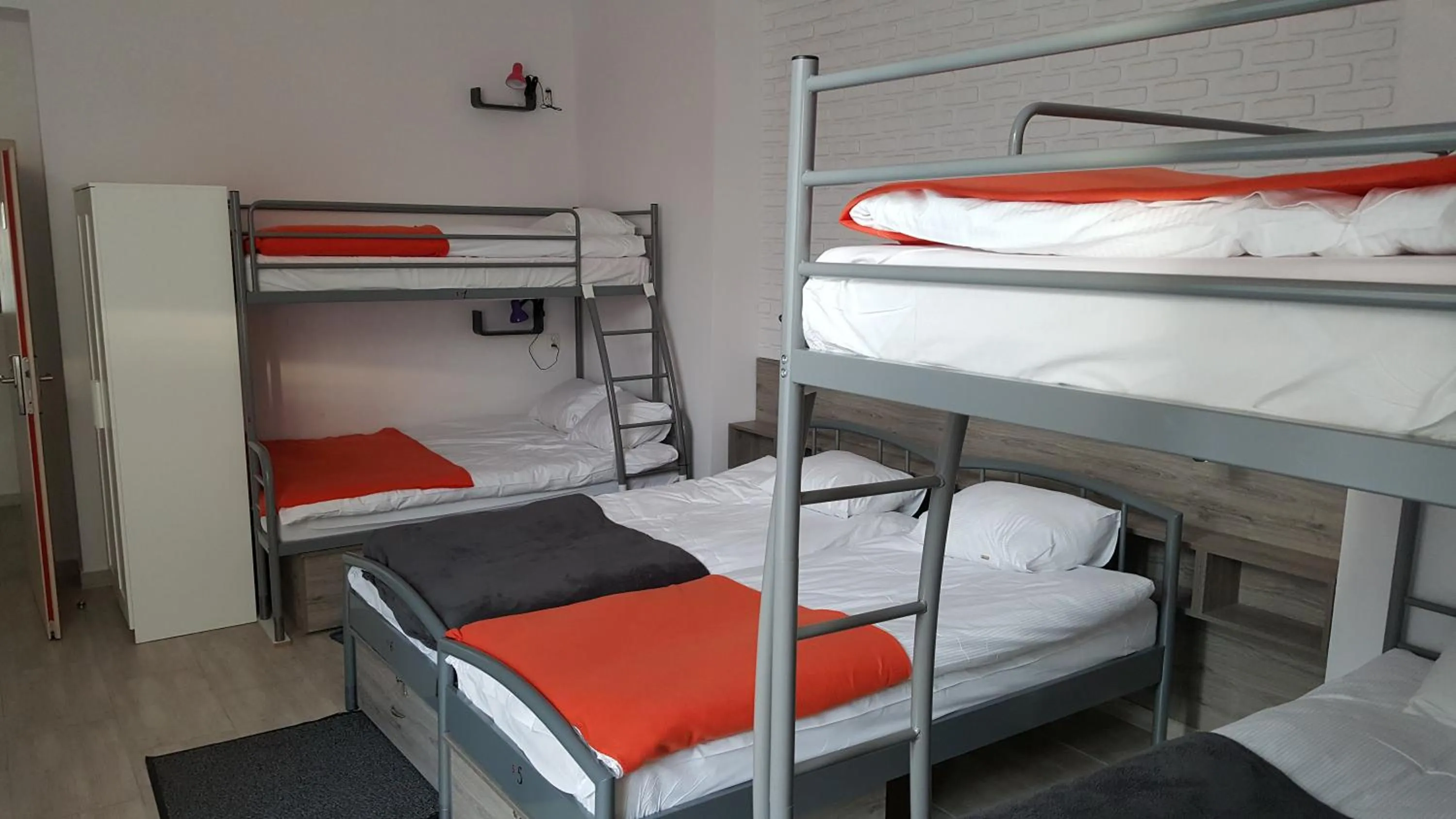 bunk bed, Bed in Hostel Lwowska 11