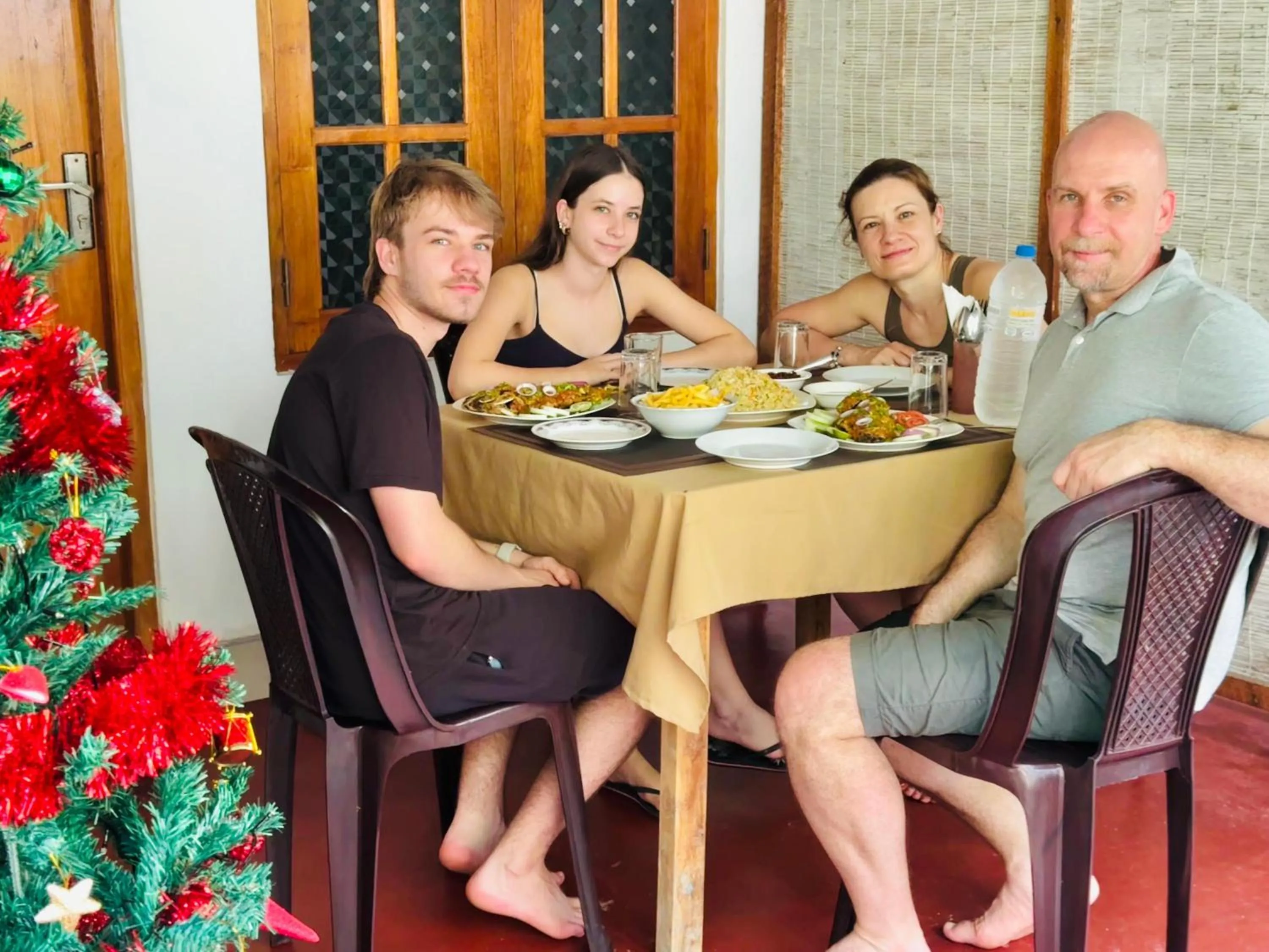 Food and drinks in Nethmi Homestay & family Restaurant