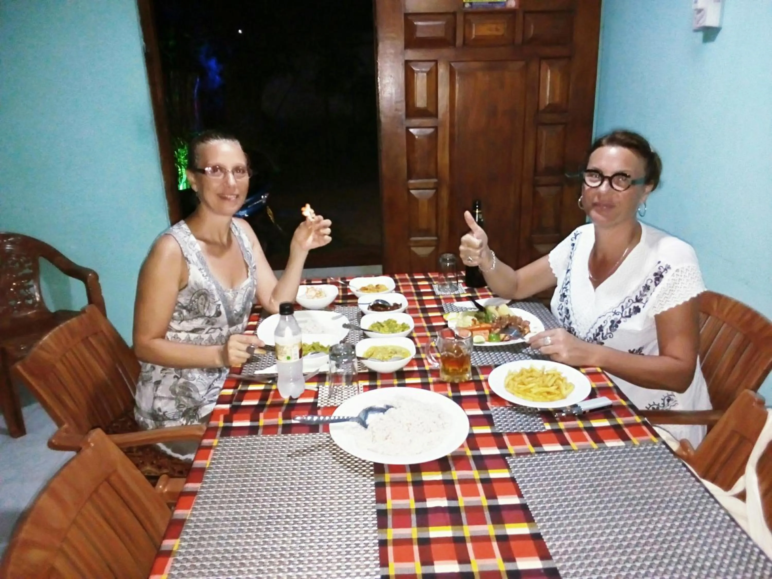 Restaurant/places to eat in Nethmi Homestay & family Restaurant