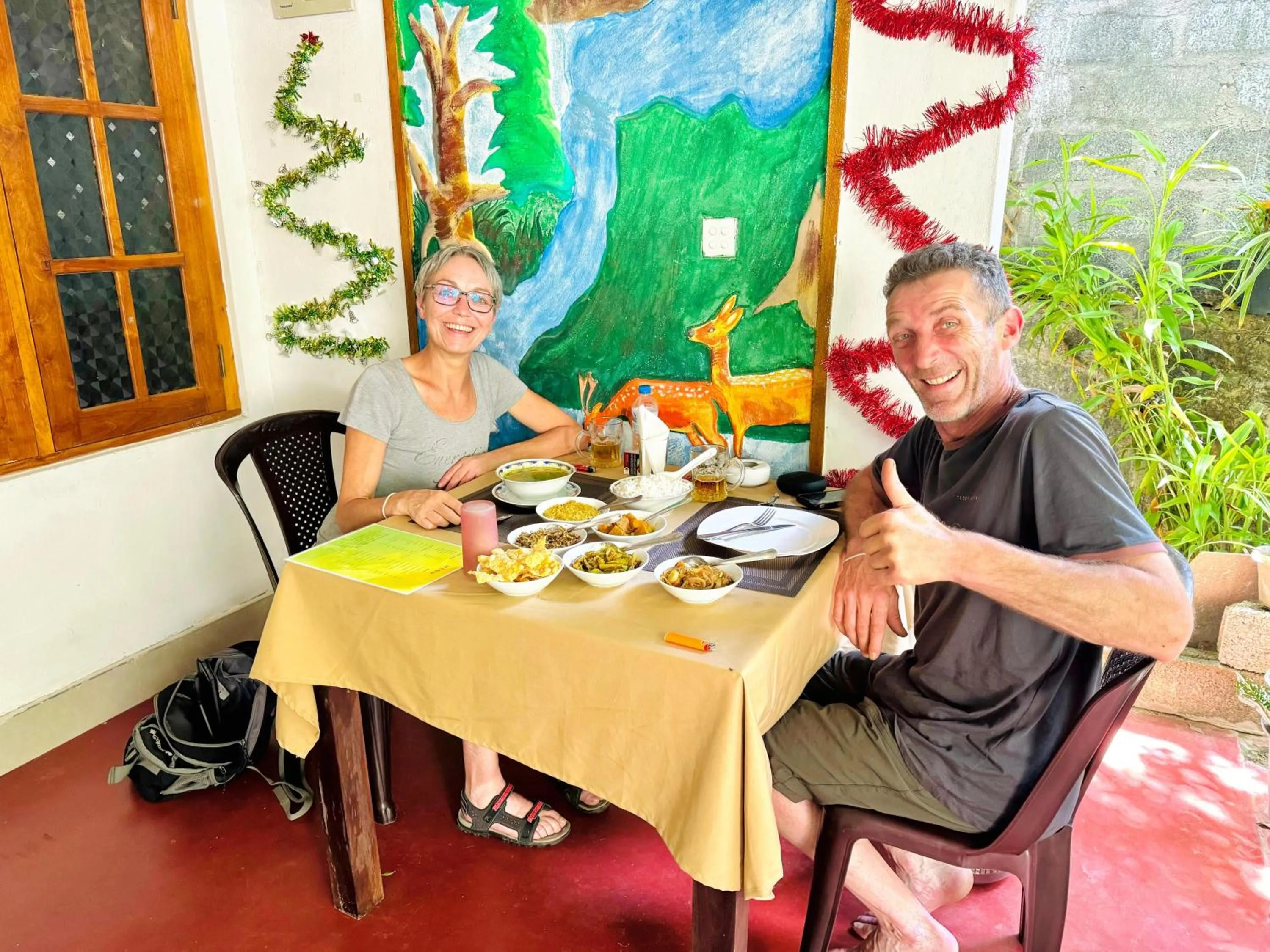 Restaurant/places to eat in Nethmi Homestay & family Restaurant