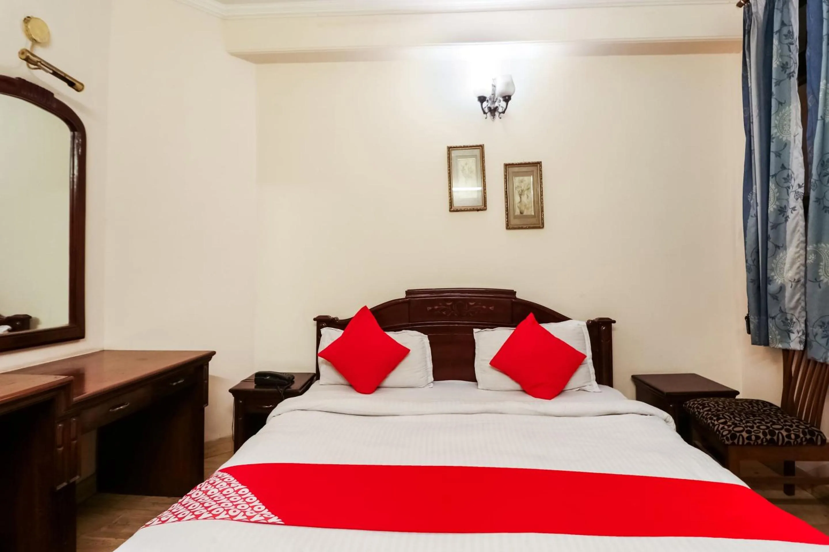 Hotel O by OYO Amba Residency