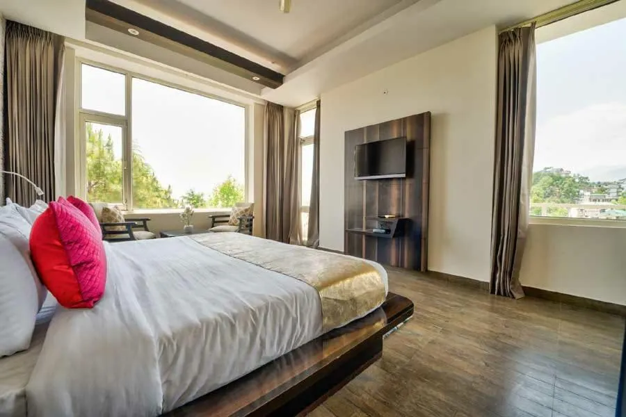 Bed in Kamal Residency